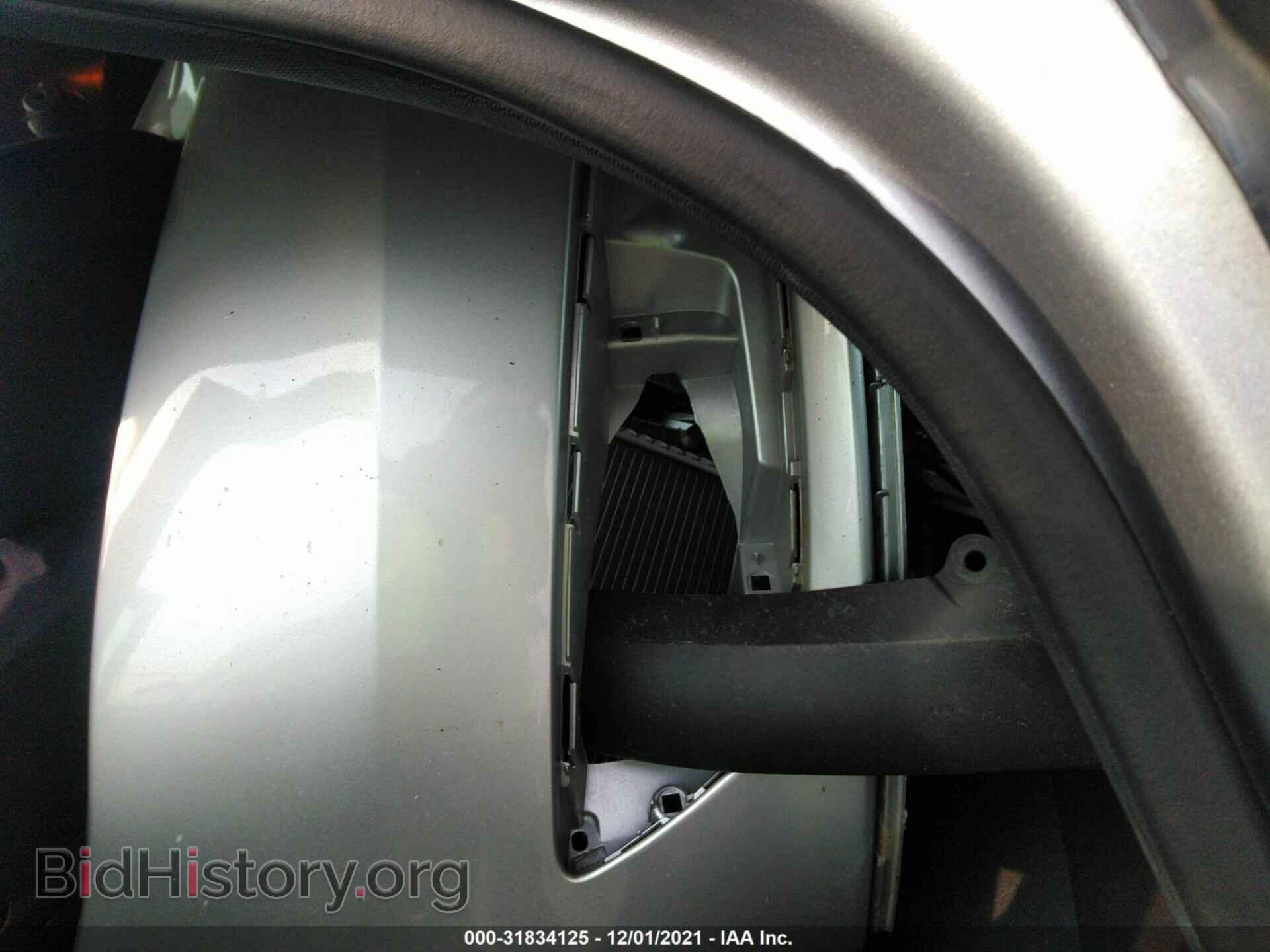 2017 FORD FOCUS - VIN: 1FADP3E29HL336044 - Фото 8