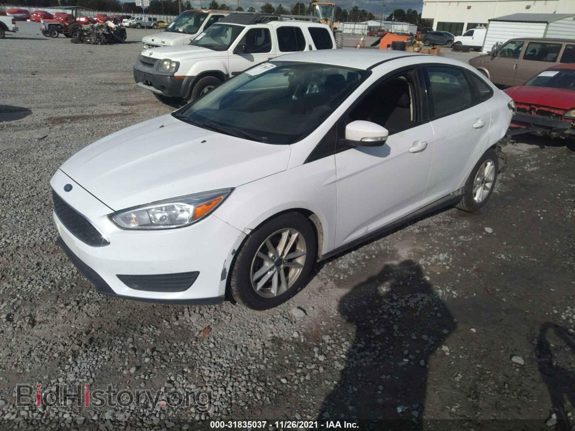 2017 FORD FOCUS - VIN: 1FADP3F22HL279023 - Фото 2
