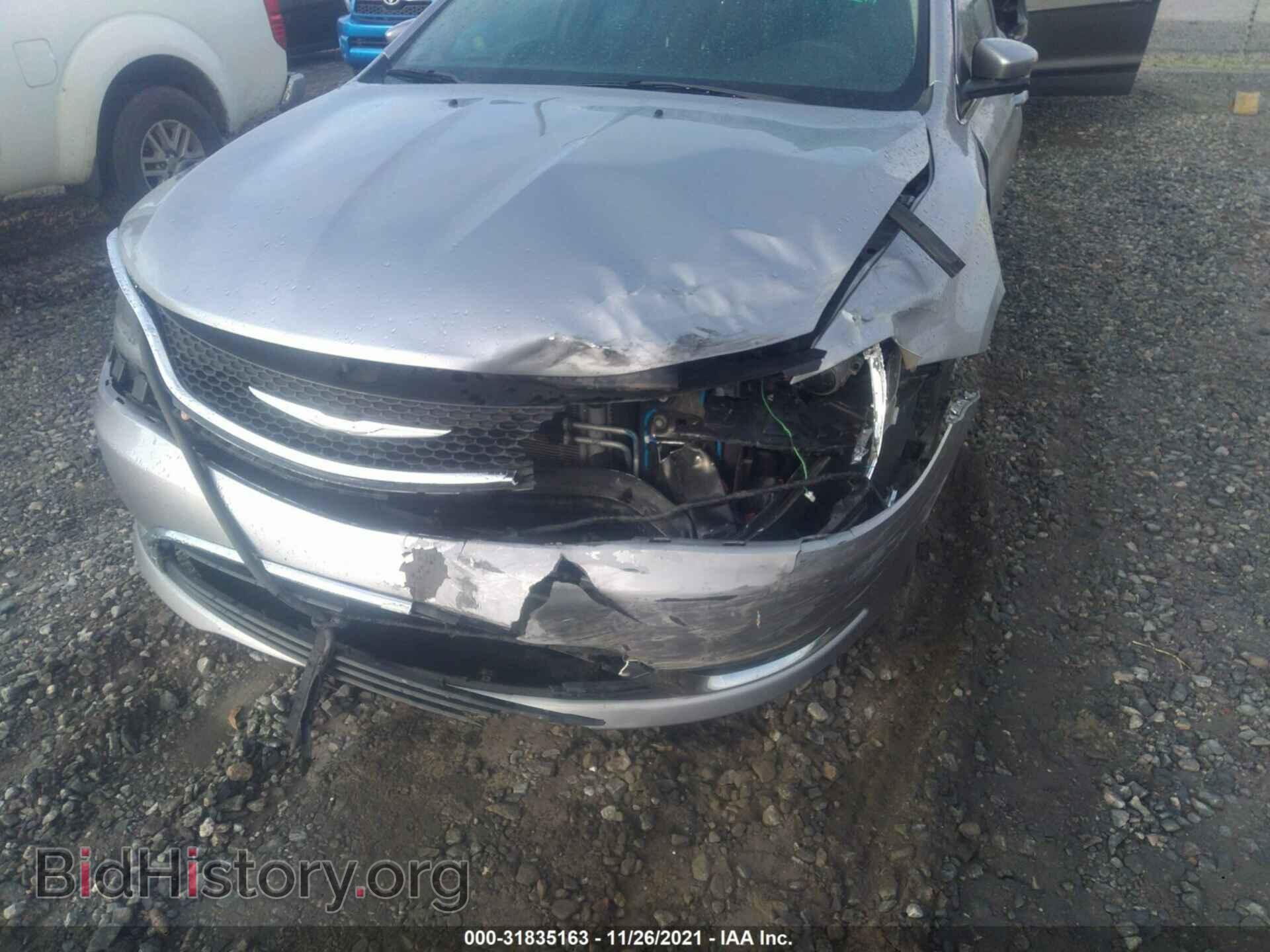 2015 CHRYSLER 200 - VIN: 1C3CCCAB0FN697787 - Фото 6