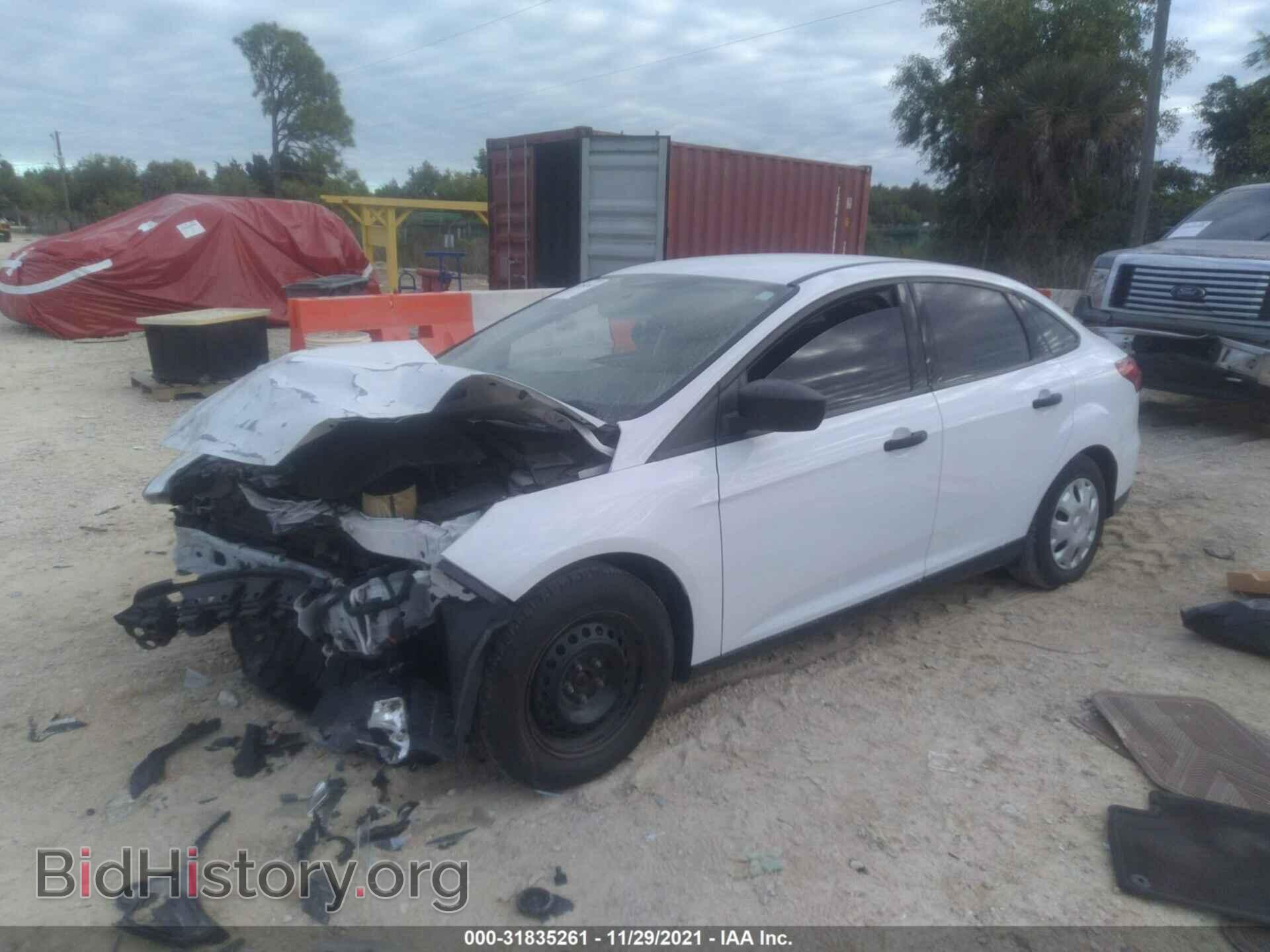 2017 FORD FOCUS - VIN: 1FADP3E27HL256676 - Photo 2