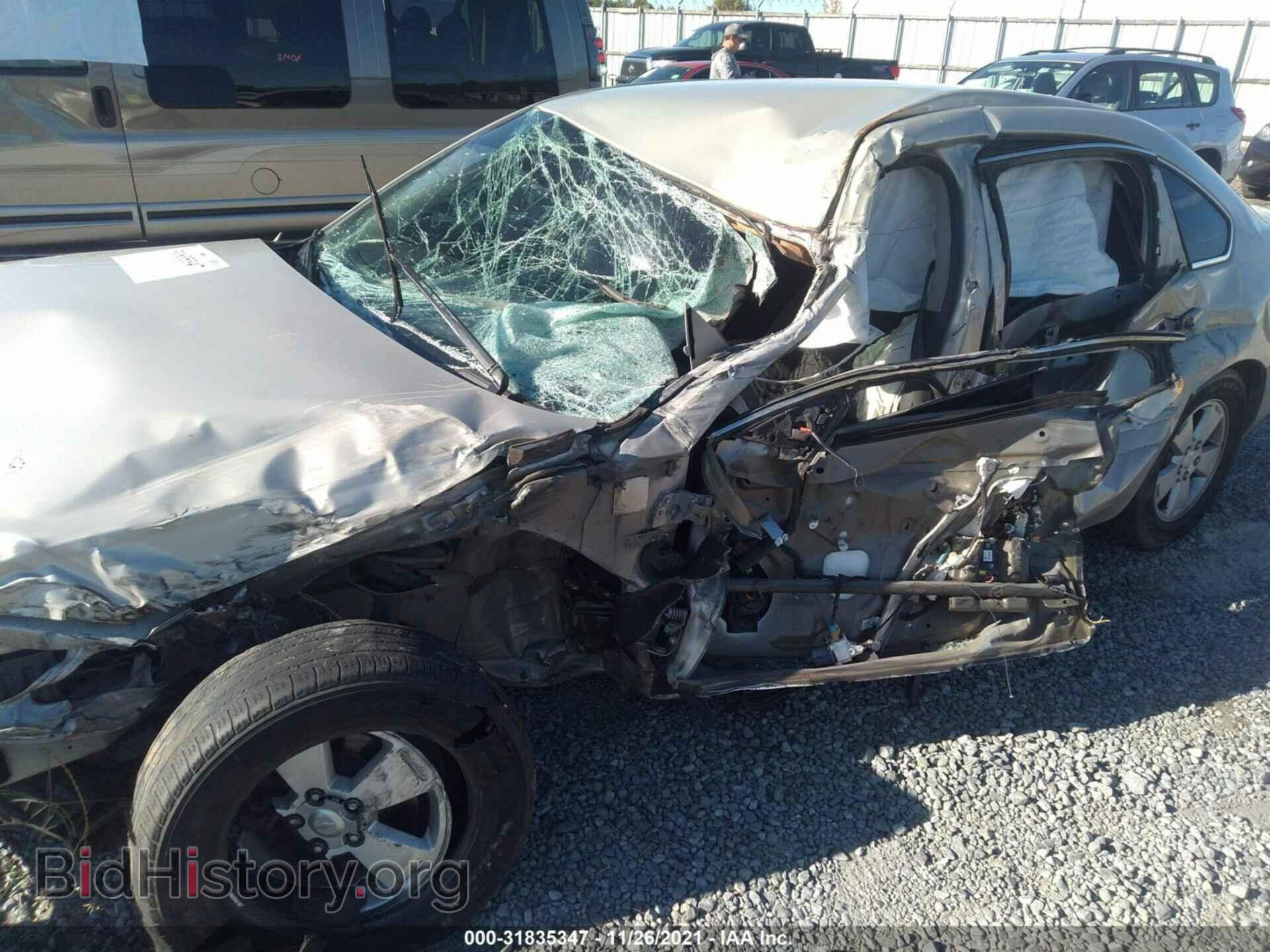 2011 CHEVROLET IMPALA - VIN: 2G1WF5EK0B1122020 - Фото 6