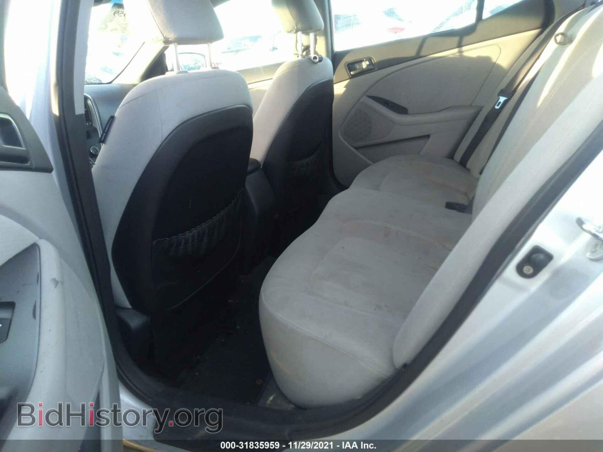 2011 KIA OPTIMA - VIN: KNAGM4A79B5052154 - Фото 8