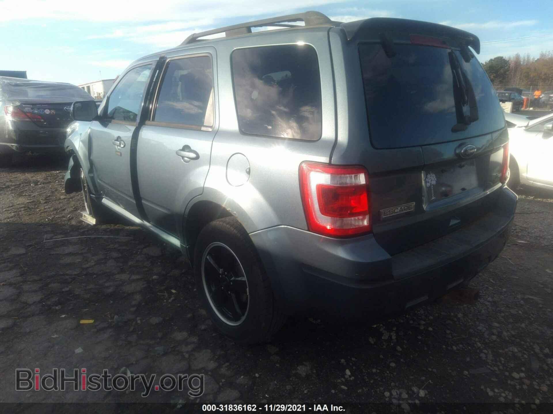2011 FORD ESCAPE - VIN: 1FMCU9DG0BKB58421 - Фото 3