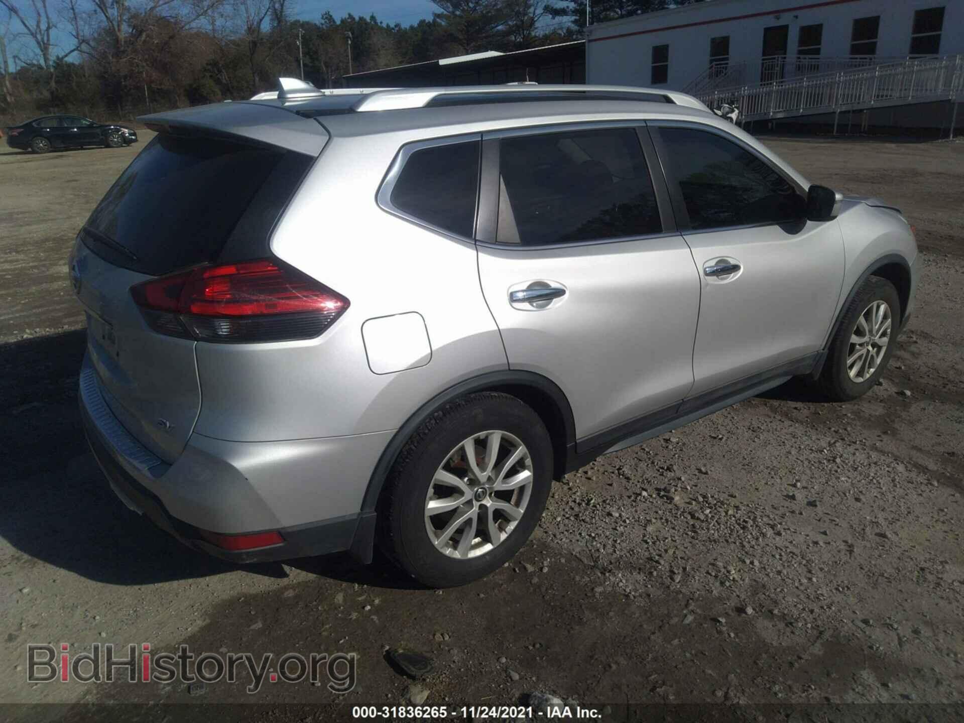 2017 NISSAN ROGUE - VIN: 5N1AT2MT2HC834191 - Фото 4