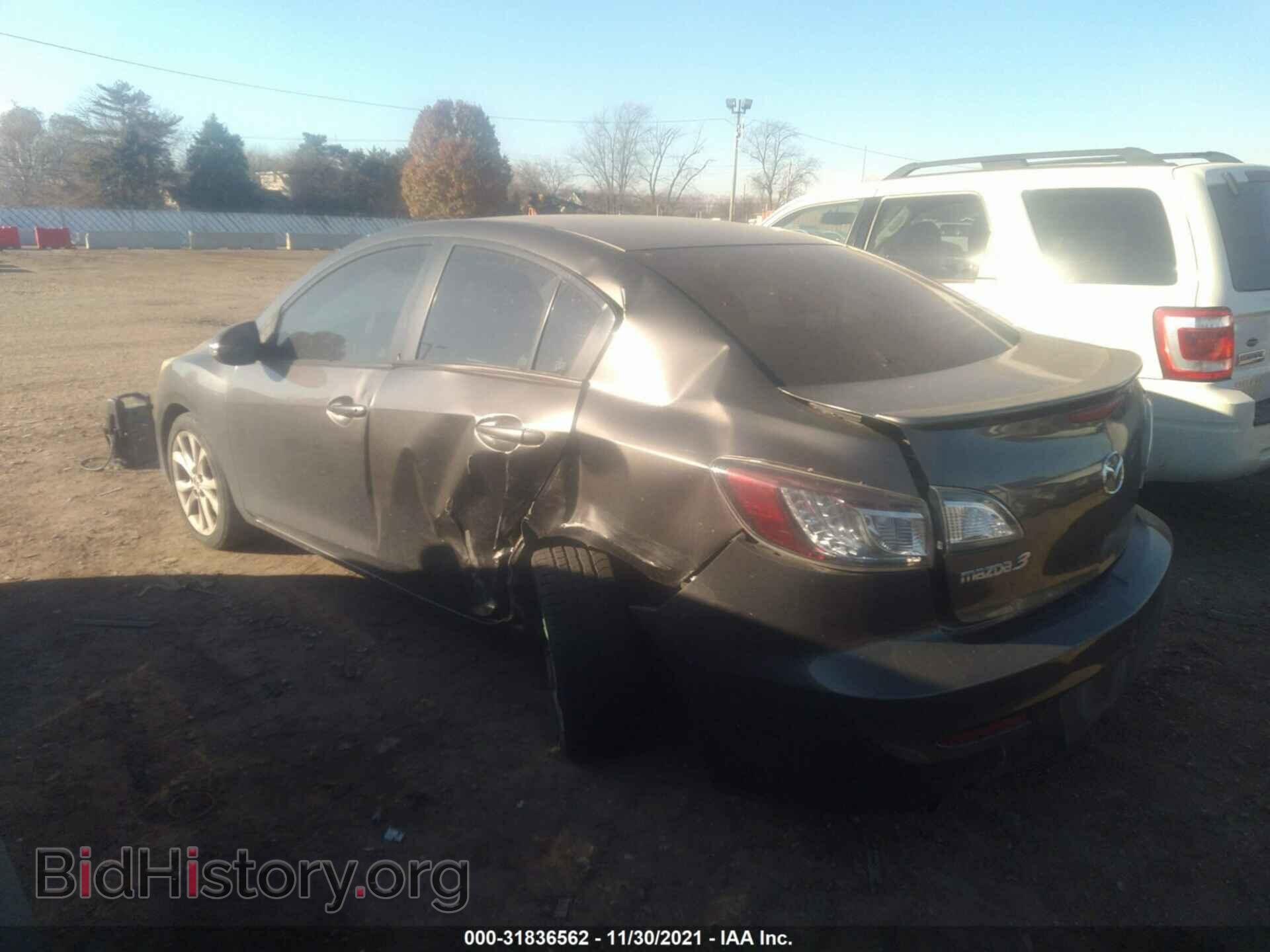 2010 MAZDA MAZDA3 - VIN: JM1BL1S64A1165245 - Фото 3