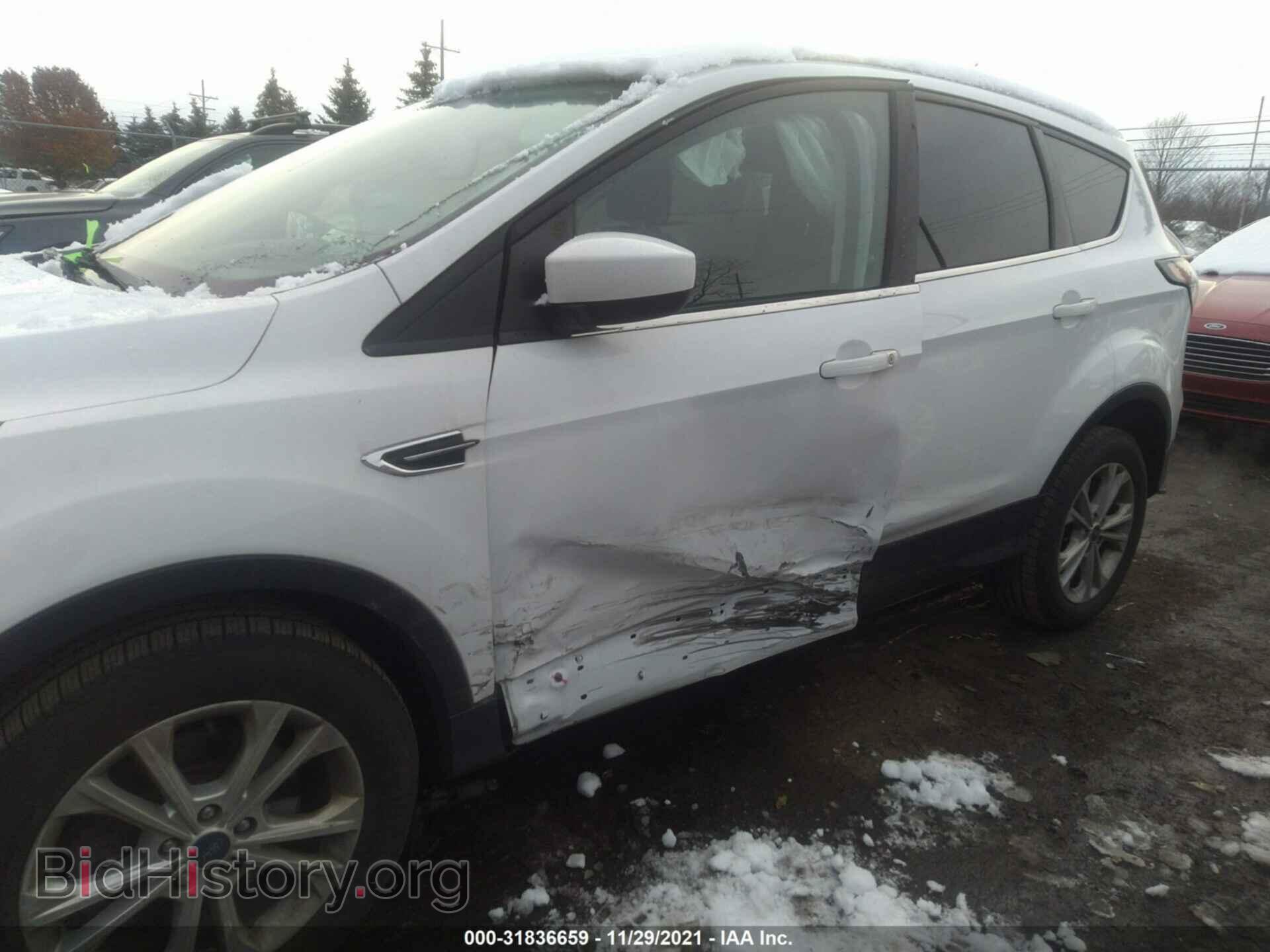 2017 FORD ESCAPE - VIN: 1FMCU9G9XHUC52154 - Фото 6