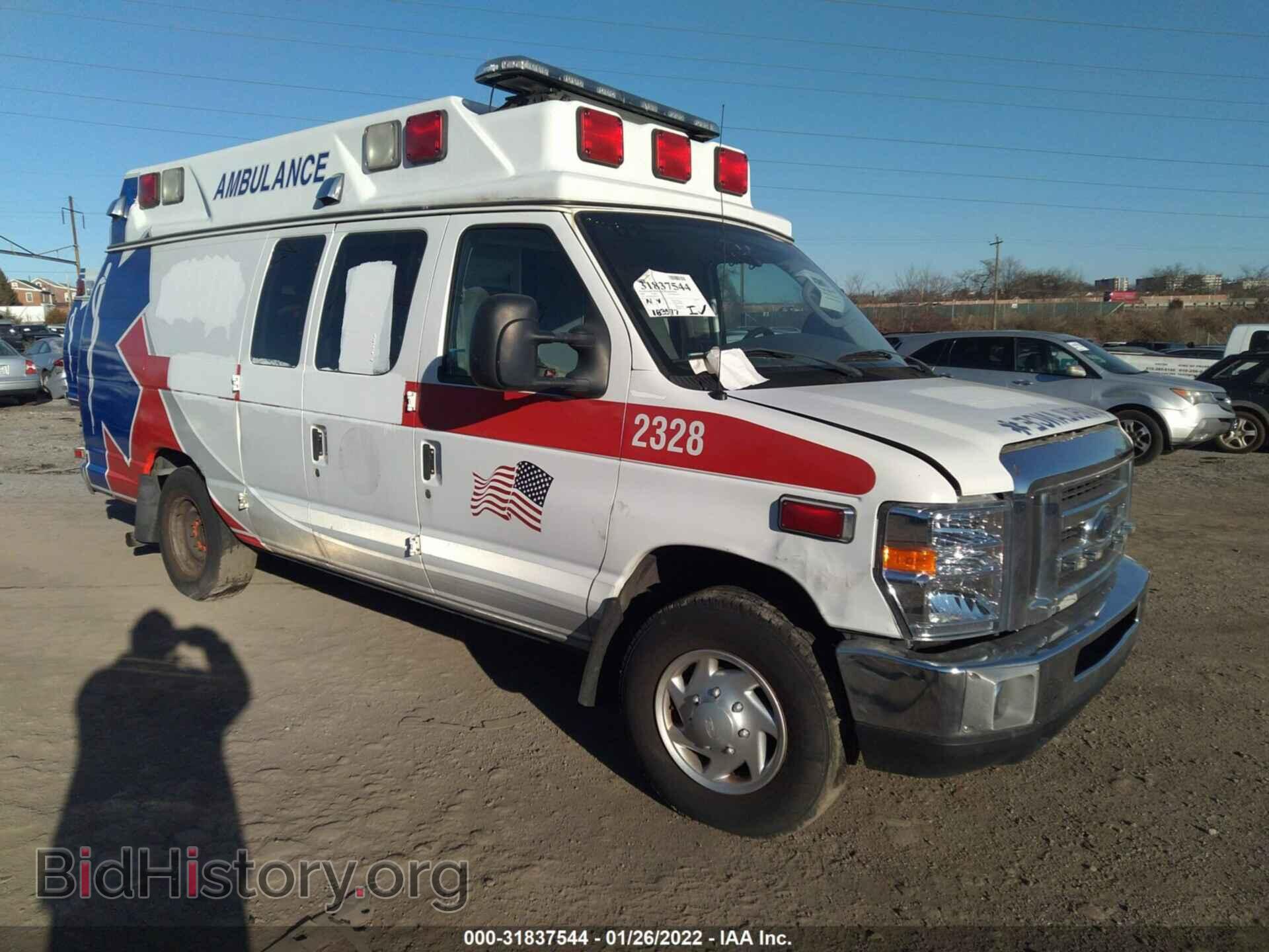 Photo 1FDSS34P98DA70172 - FORD ECONOLINE 2008