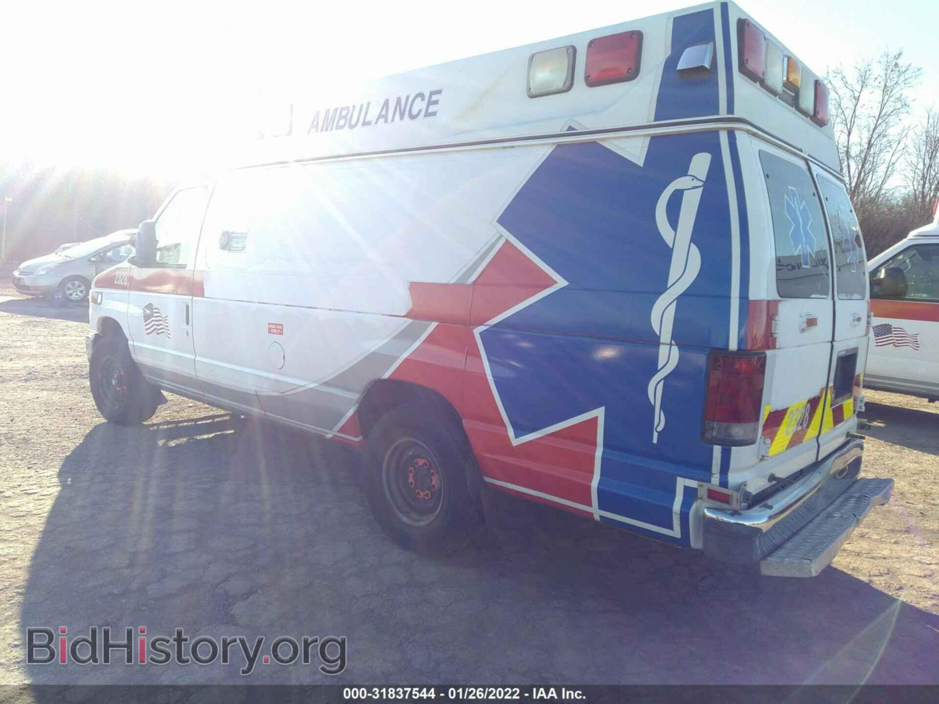 2008 FORD ECONOLINE - VIN: 1FDSS34P98DA70172 - Фото 3