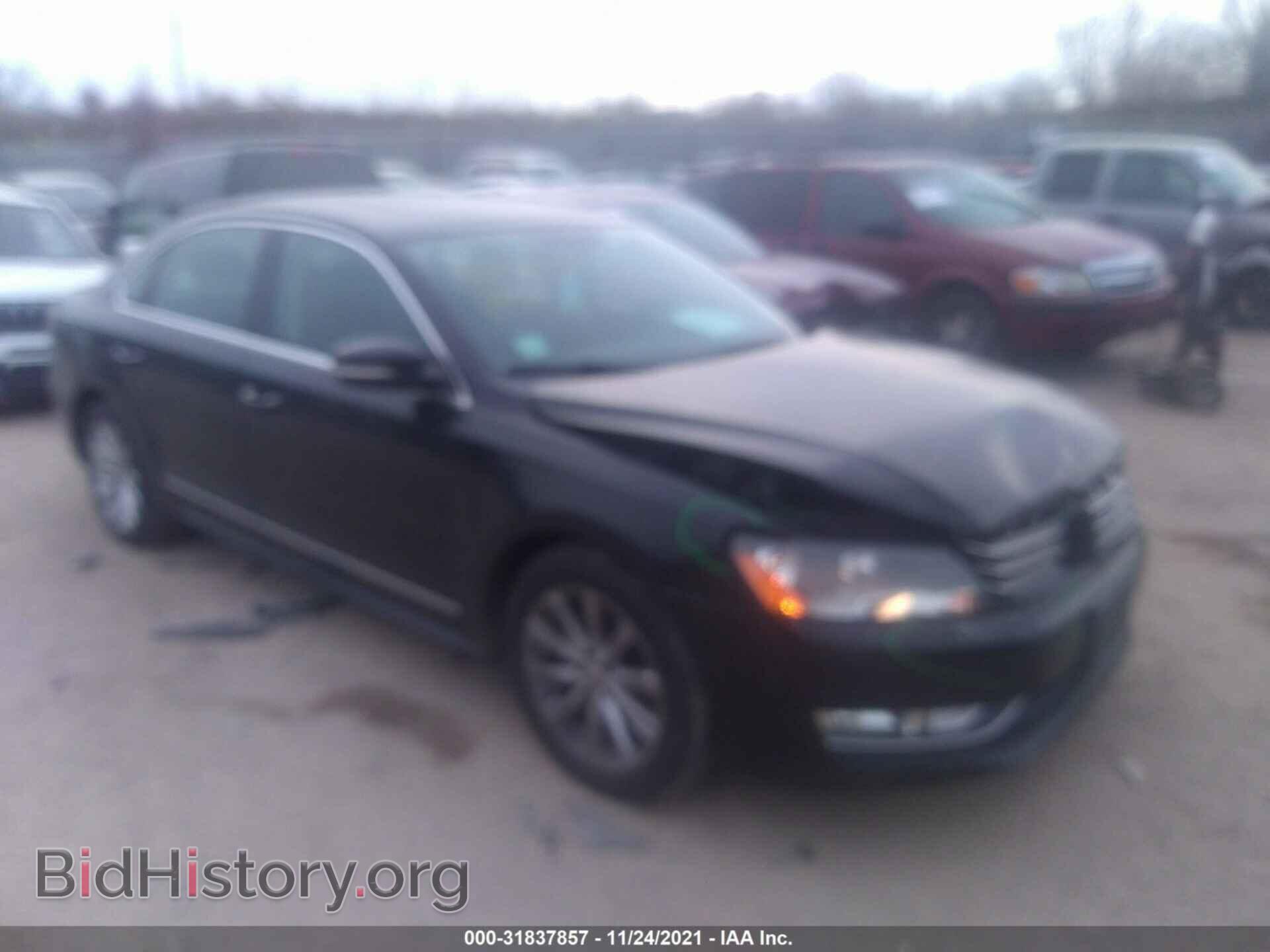 Photo 1VWCH7A33DC128516 - VOLKSWAGEN PASSAT 2013