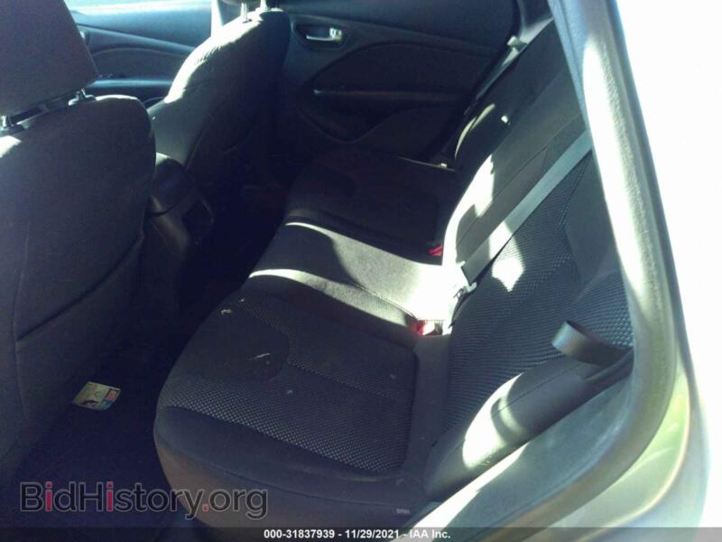 2015 Dodge DART (VIN 1C3CDFAA2FD435281) — photo 8 of 11