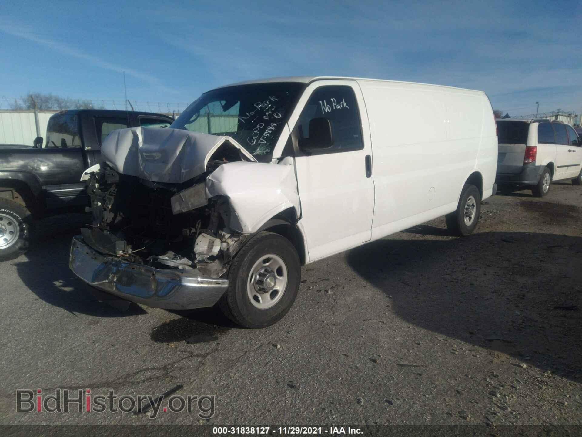 2013 CHEVROLET EXPRESS CARGO VAN - VIN: 1GCZGUCA5D1175889 - Photo 2