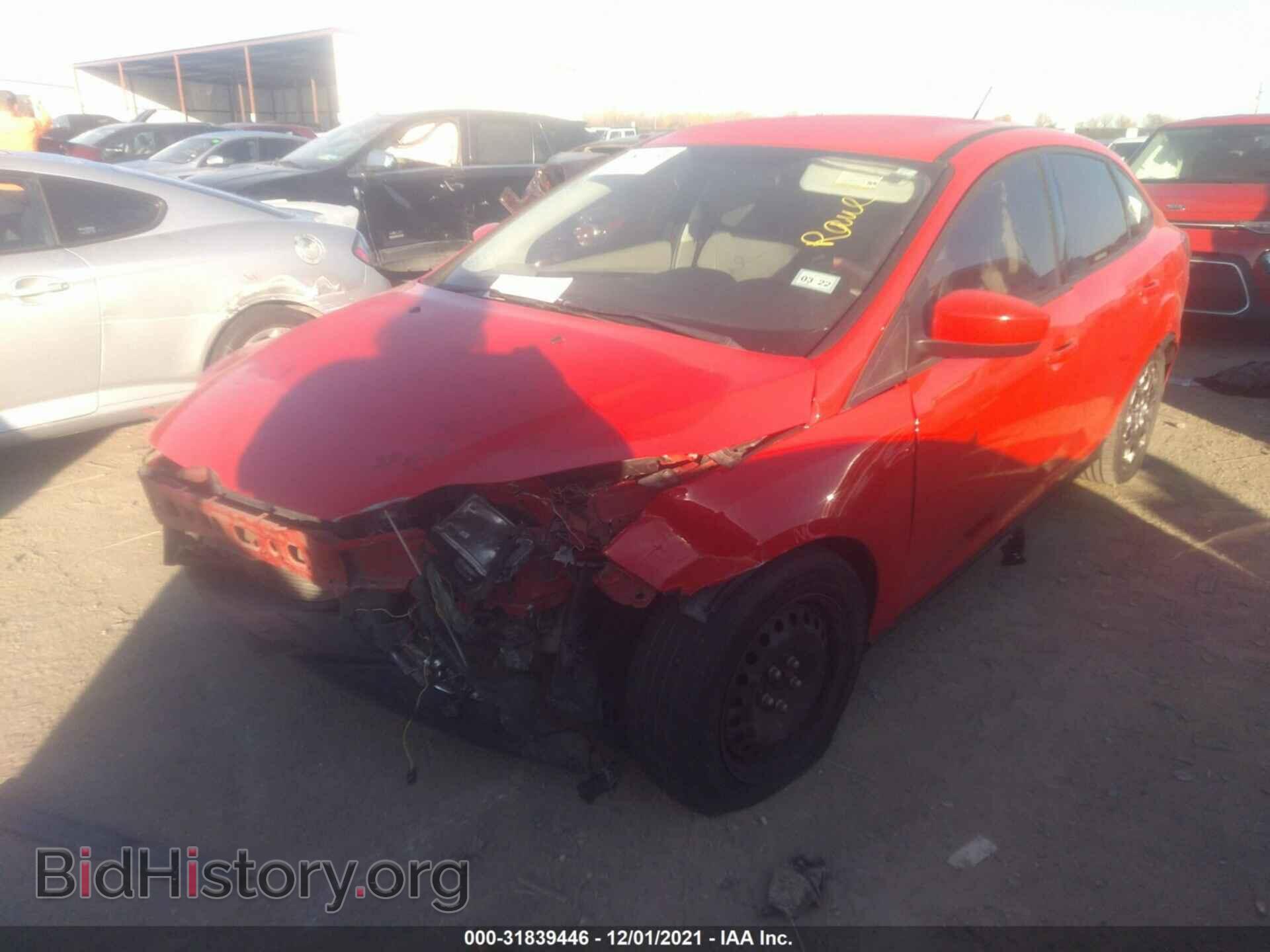 2012 FORD FOCUS - VIN: 1FAHP3F24CL224826 - Фото 2