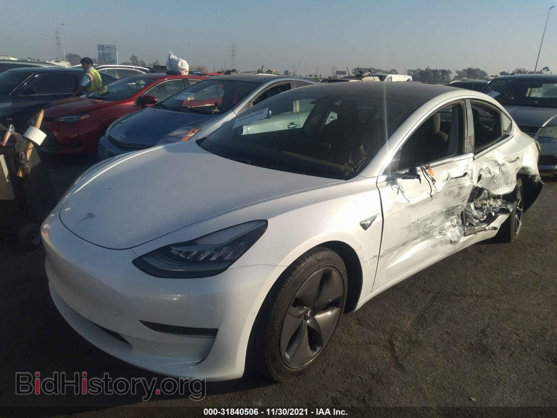 2018 TESLA MODEL 3 - VIN: 5YJ3E1EA1JF046218 - Photo 2