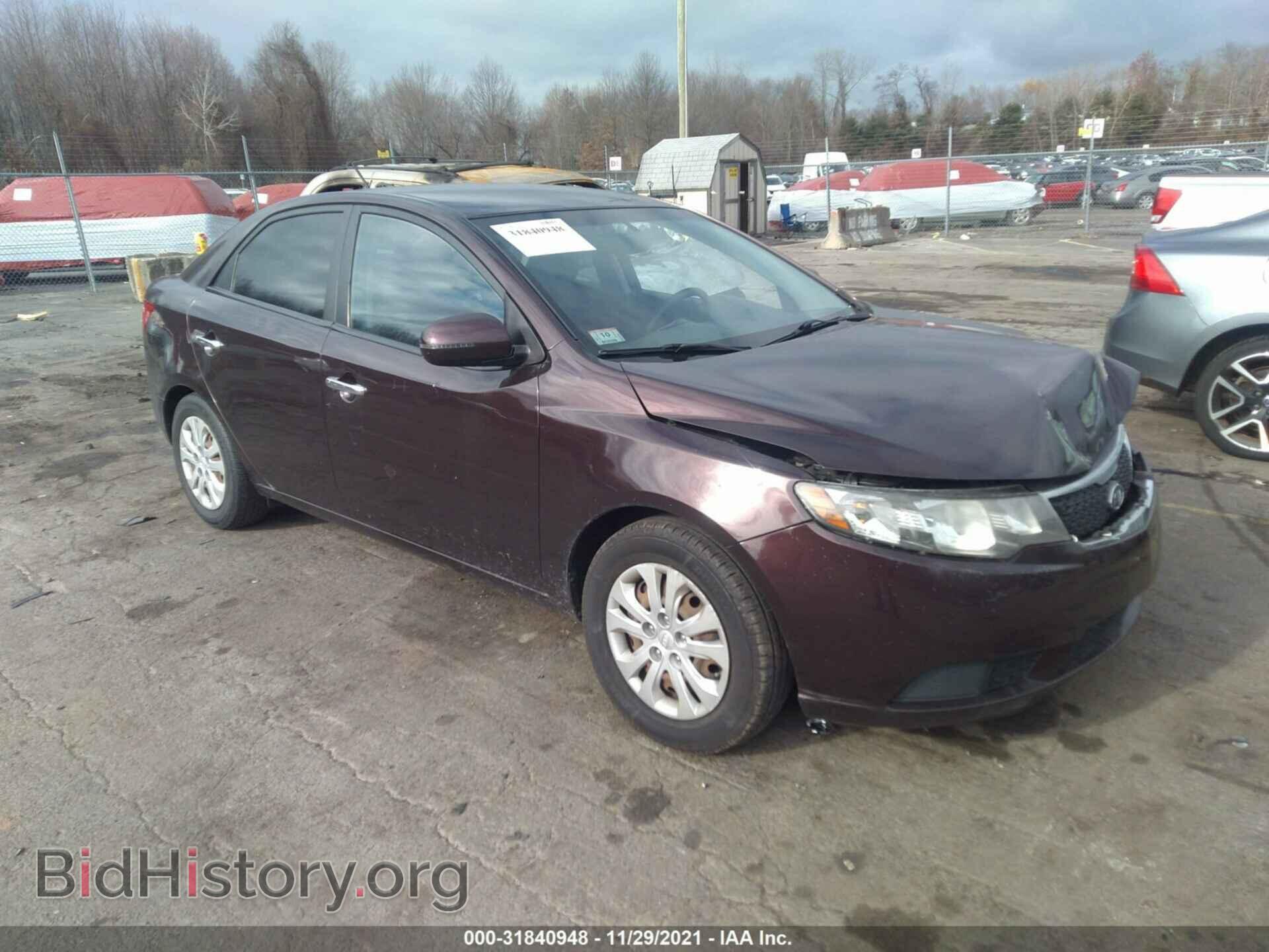 Фотография KNAFU4A22B5358564 - KIA FORTE 2011