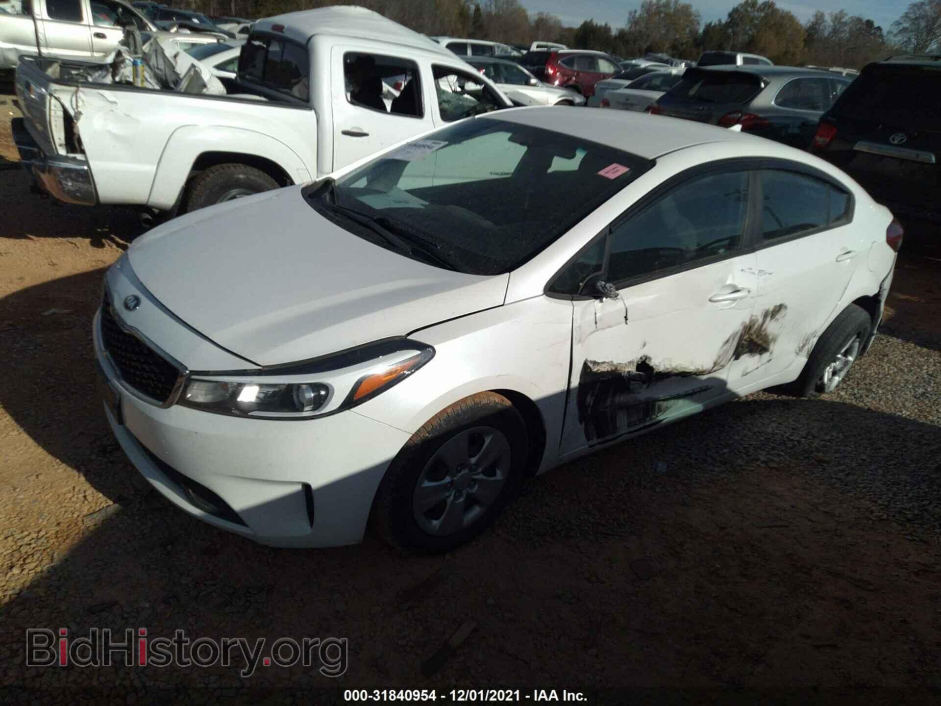 2017 KIA FORTE - VIN: 3KPFL4A75HE120870 - Фото 2