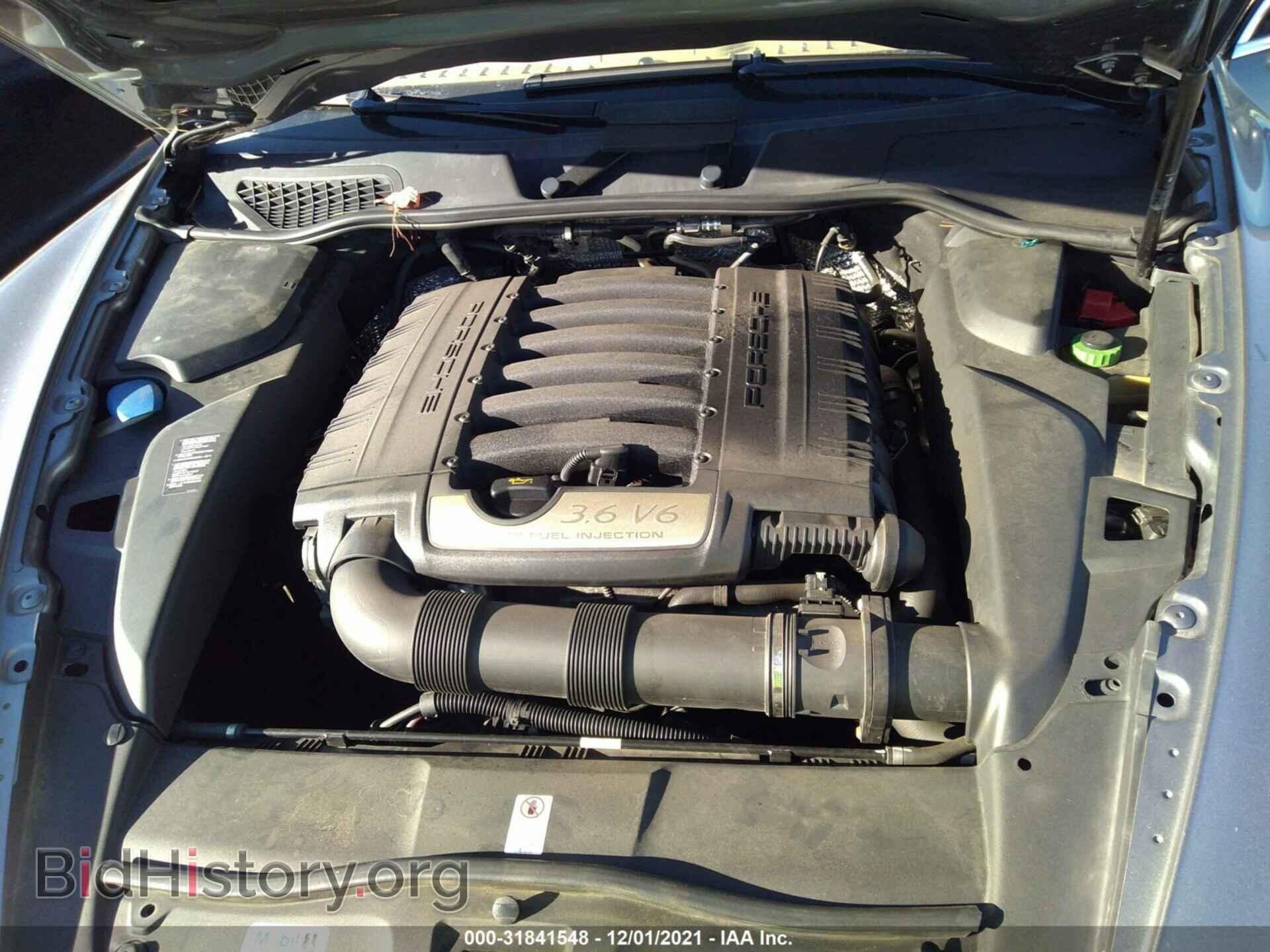 2011 PORSCHE CAYENNE - VIN: WP1AA2A29BLA05100 - Photo 10