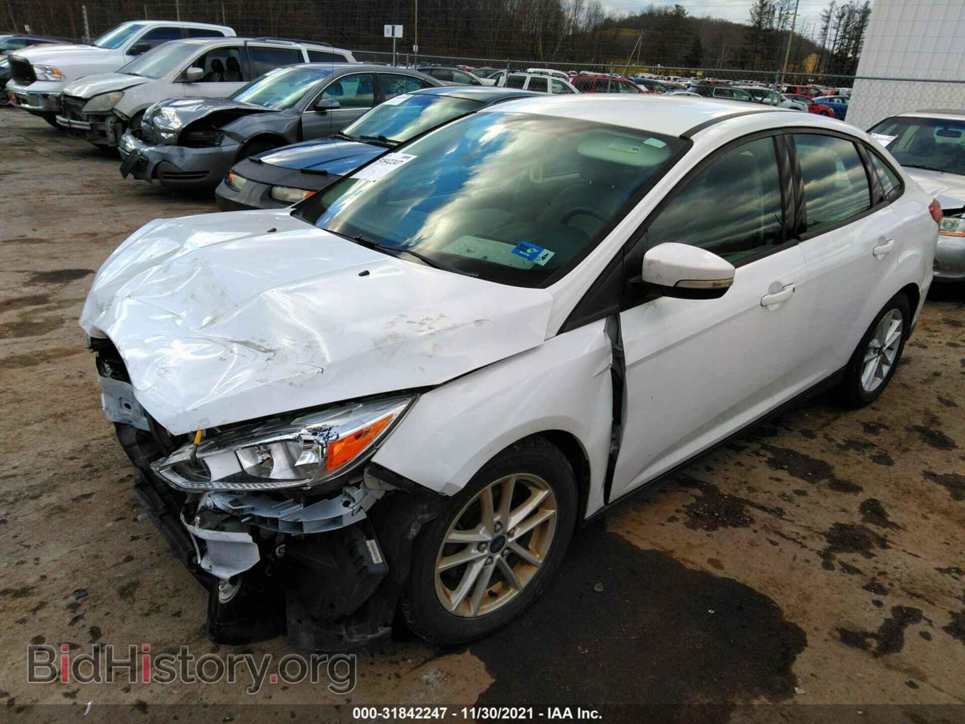 2016 FORD FOCUS - VIN: 1FADP3F26GL264765 - Photo 2