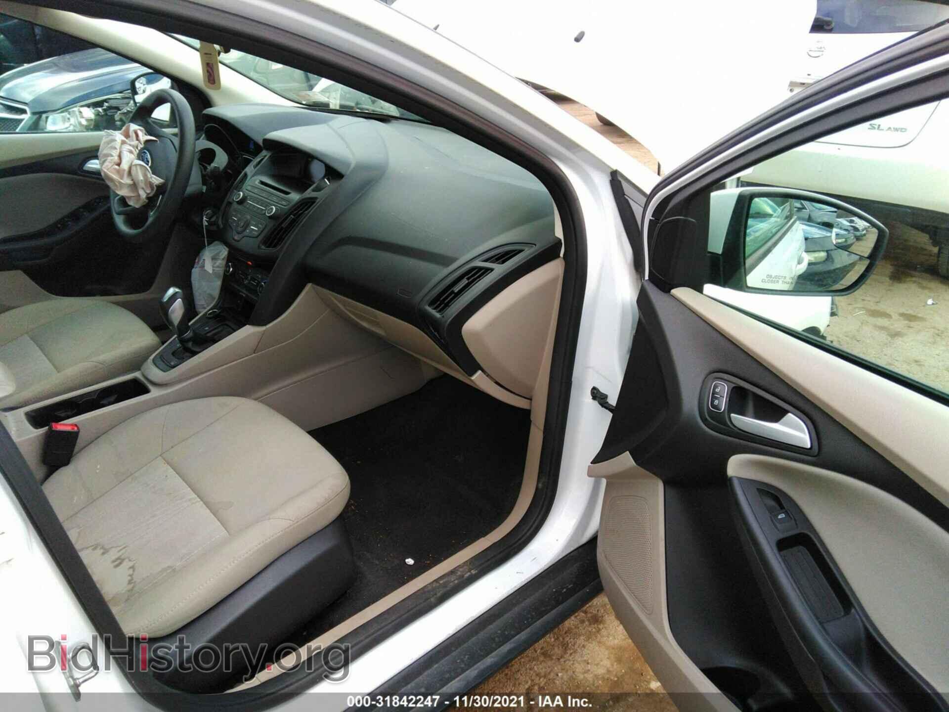 2016 FORD FOCUS - VIN: 1FADP3F26GL264765 - Photo 5