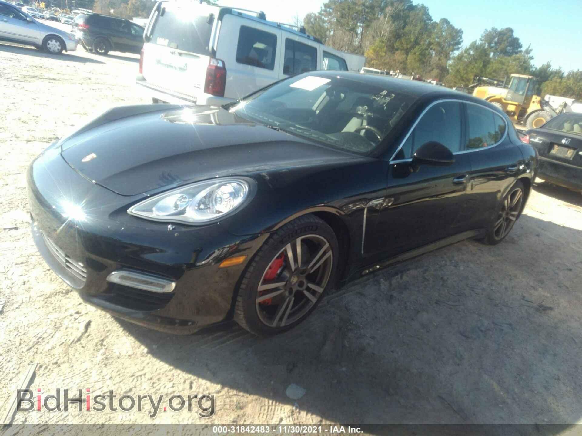 2011 PORSCHE PANAMERA - VIN: WP0AC2A75BL090217 - Фото 2