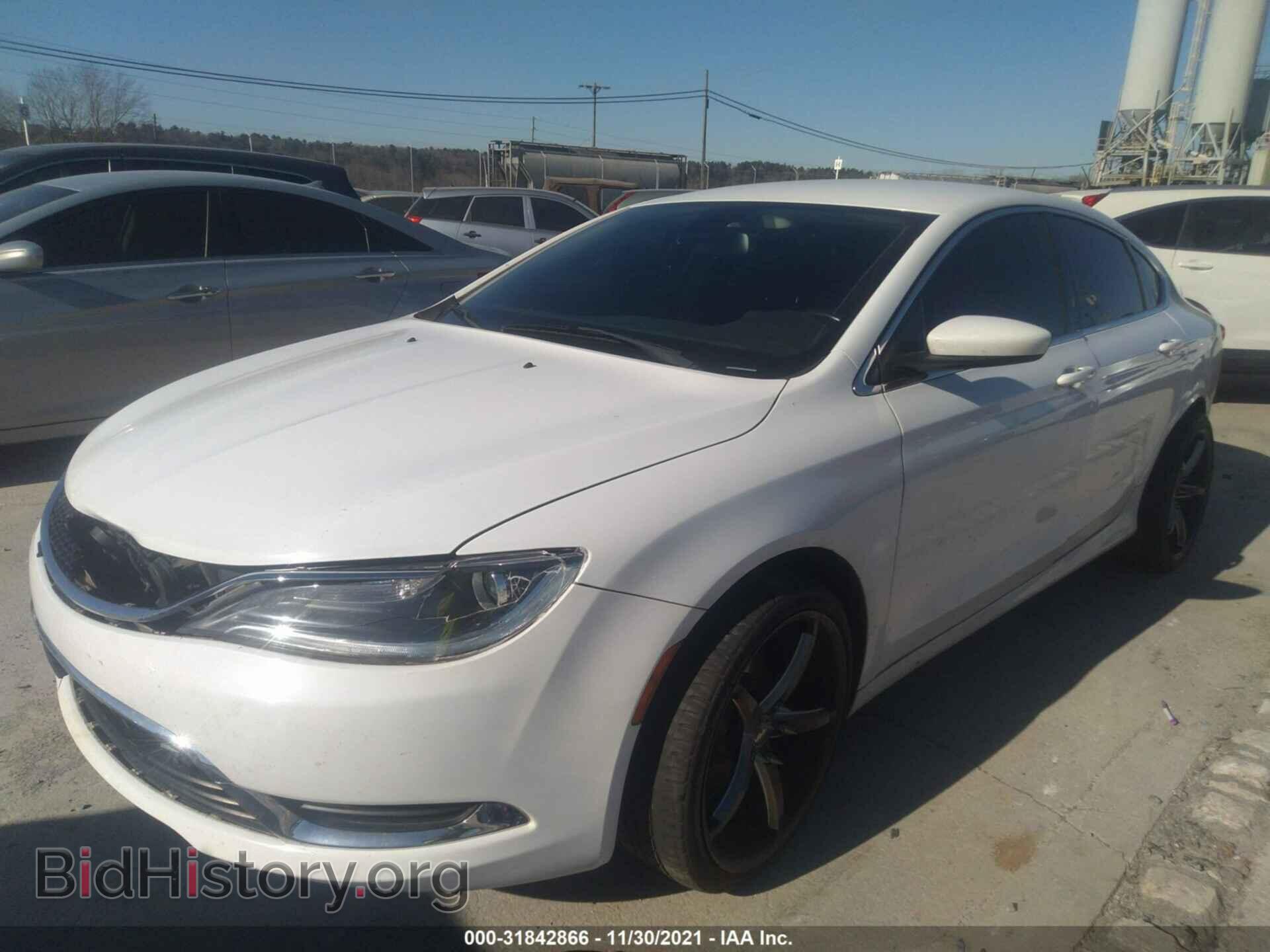 2016 CHRYSLER 200 - VIN: 1C3CCCAB5GN164514 - Фото 2