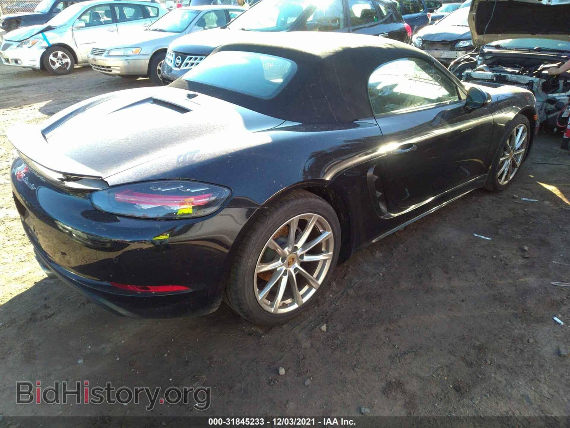 2017 PORSCHE 718 BOXSTER - VIN: WP0CA2A89HS221879 - Фото 4
