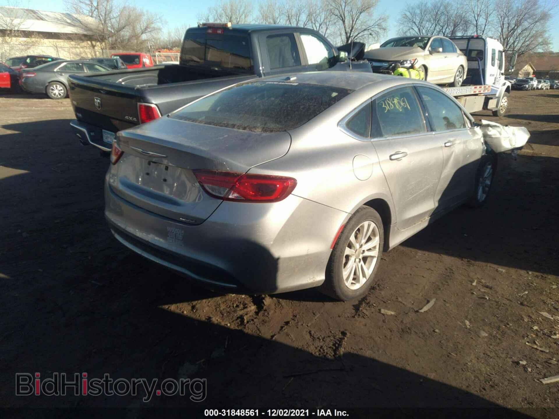 2015 CHRYSLER 200 - VIN: 1C3CCCAB1FN628431 - Photo 4
