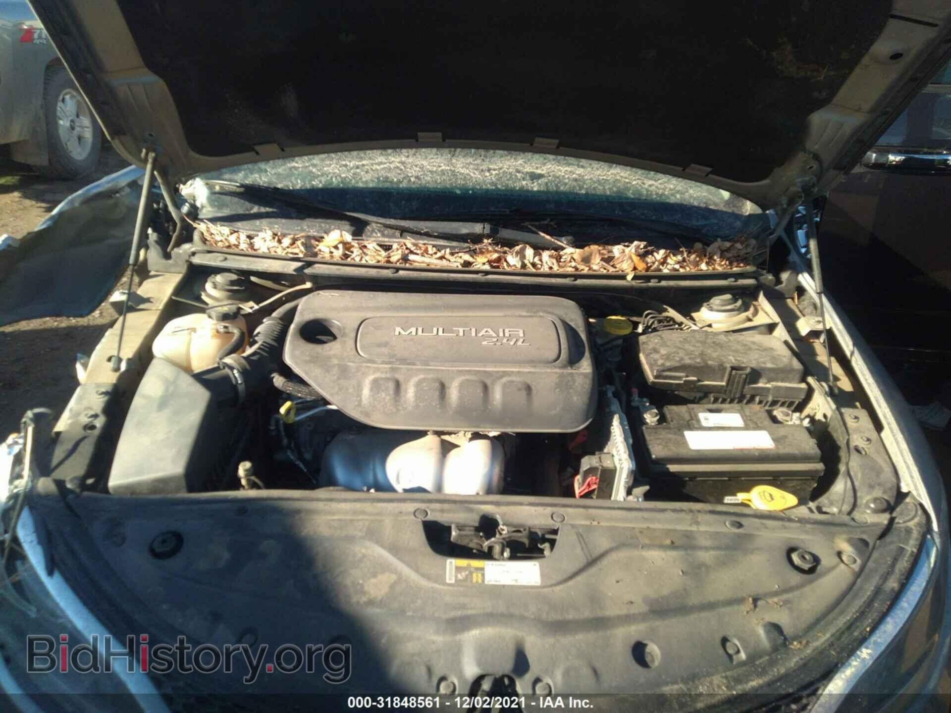 2015 CHRYSLER 200 - VIN: 1C3CCCAB1FN628431 - Photo 10
