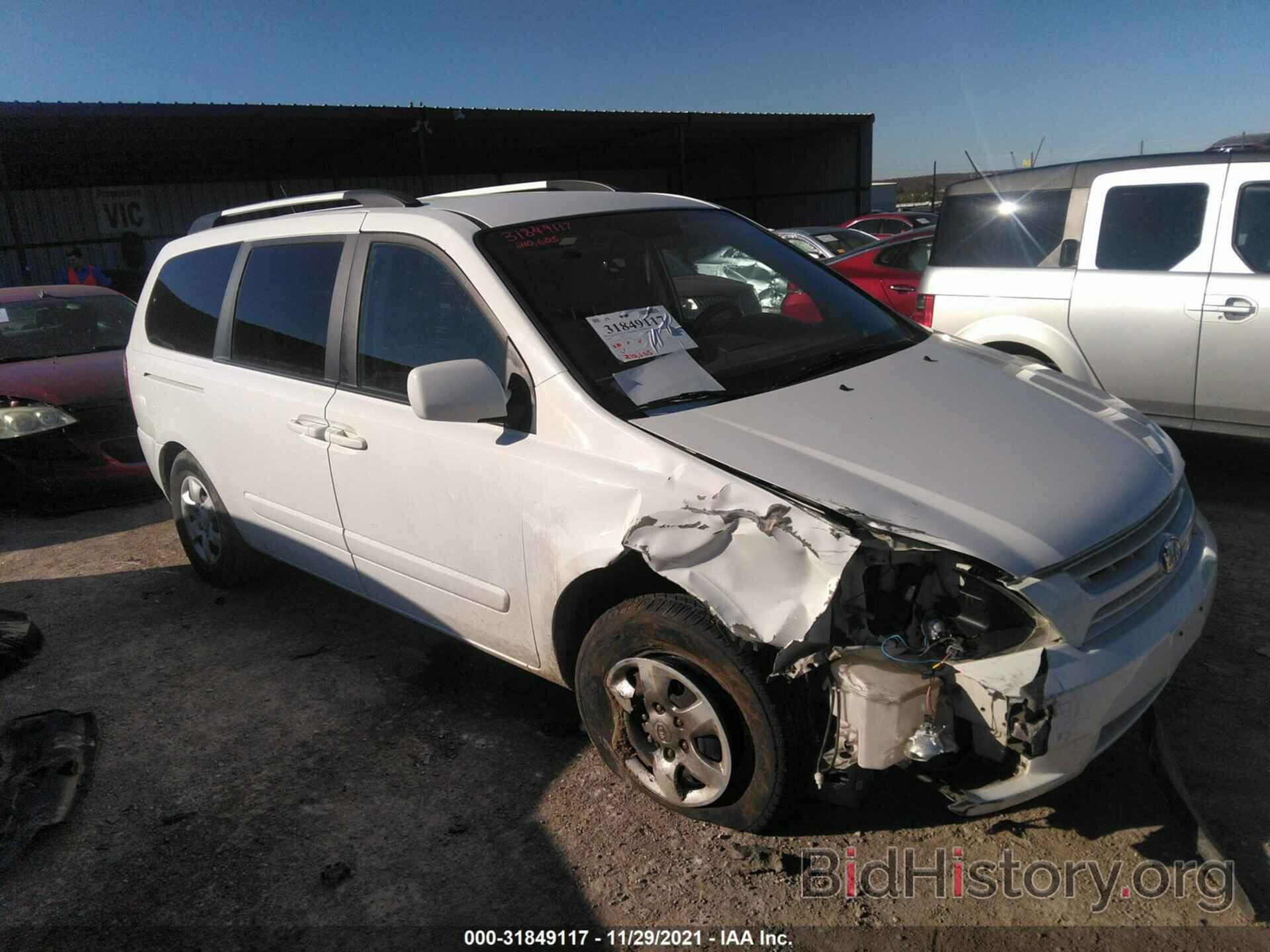 Photo KNDMB233396314040 - KIA SEDONA 2009