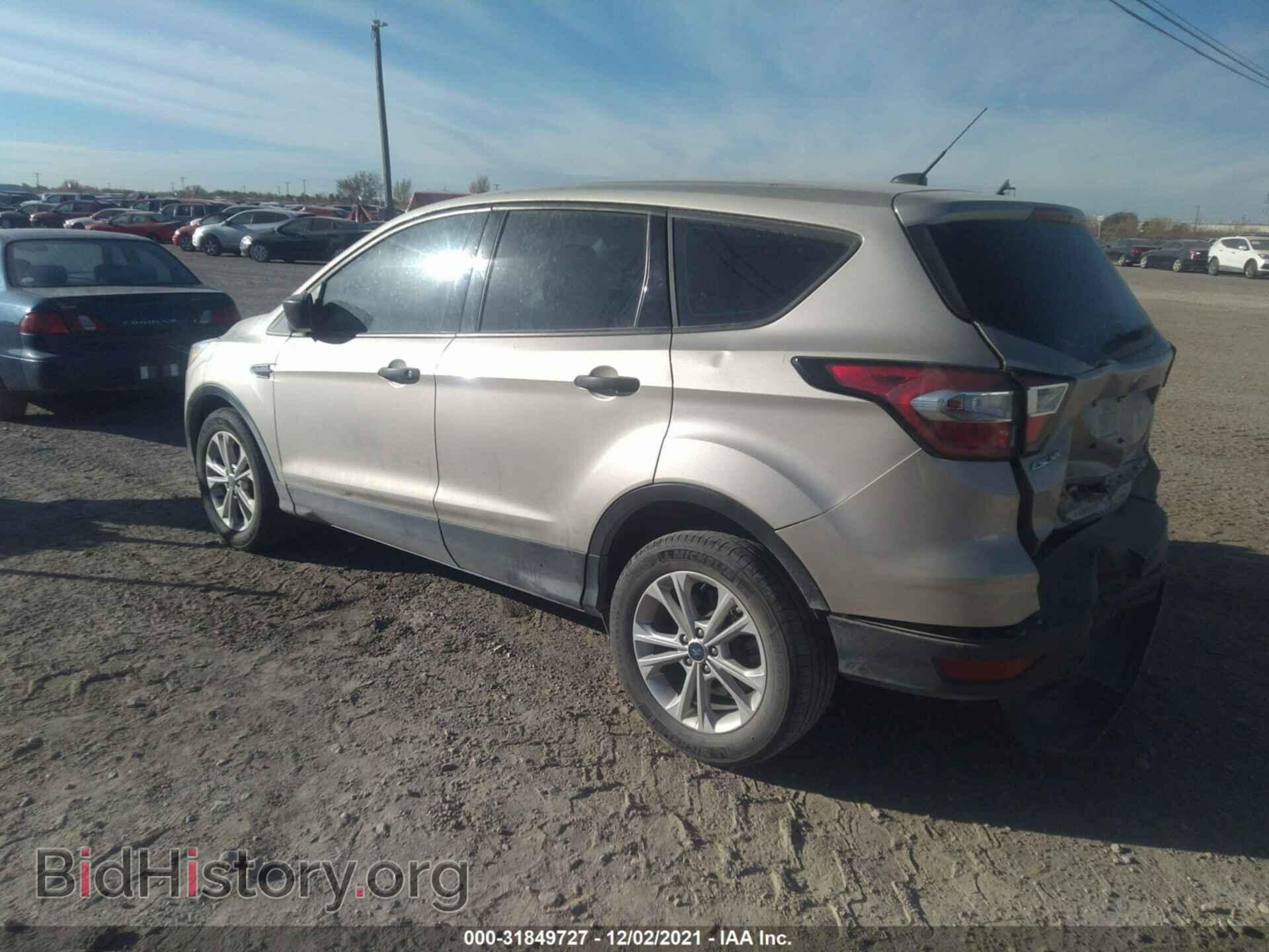 2017 FORD ESCAPE - VIN: 1FMCU0F76HUD10319 - Фото 3