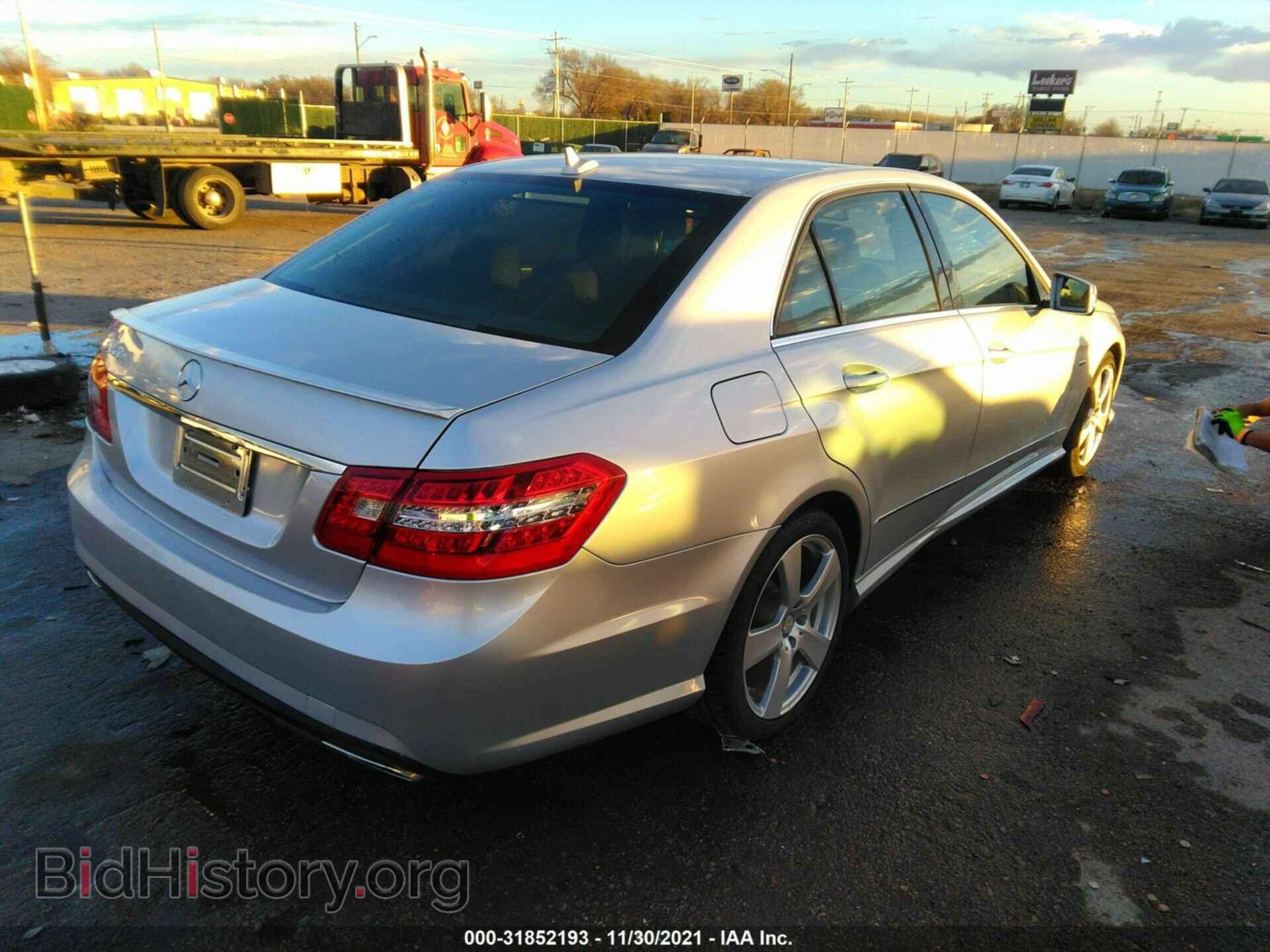 2012 MERCEDES-BENZ E-CLASS - VIN: WDDHF5KB1CA599413 - Фото 4