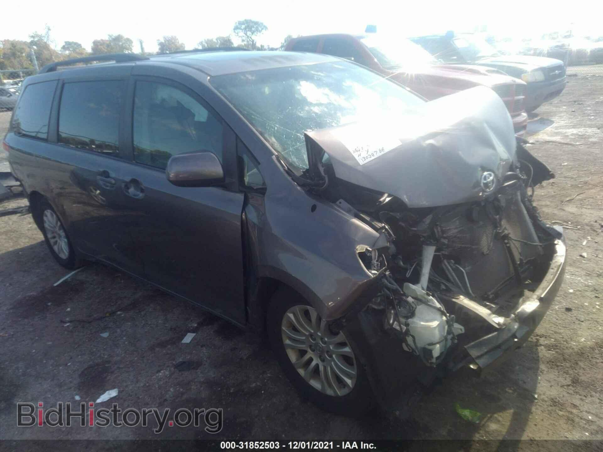 Фотография 5TDYK3DC2BS175837 - TOYOTA SIENNA 2011
