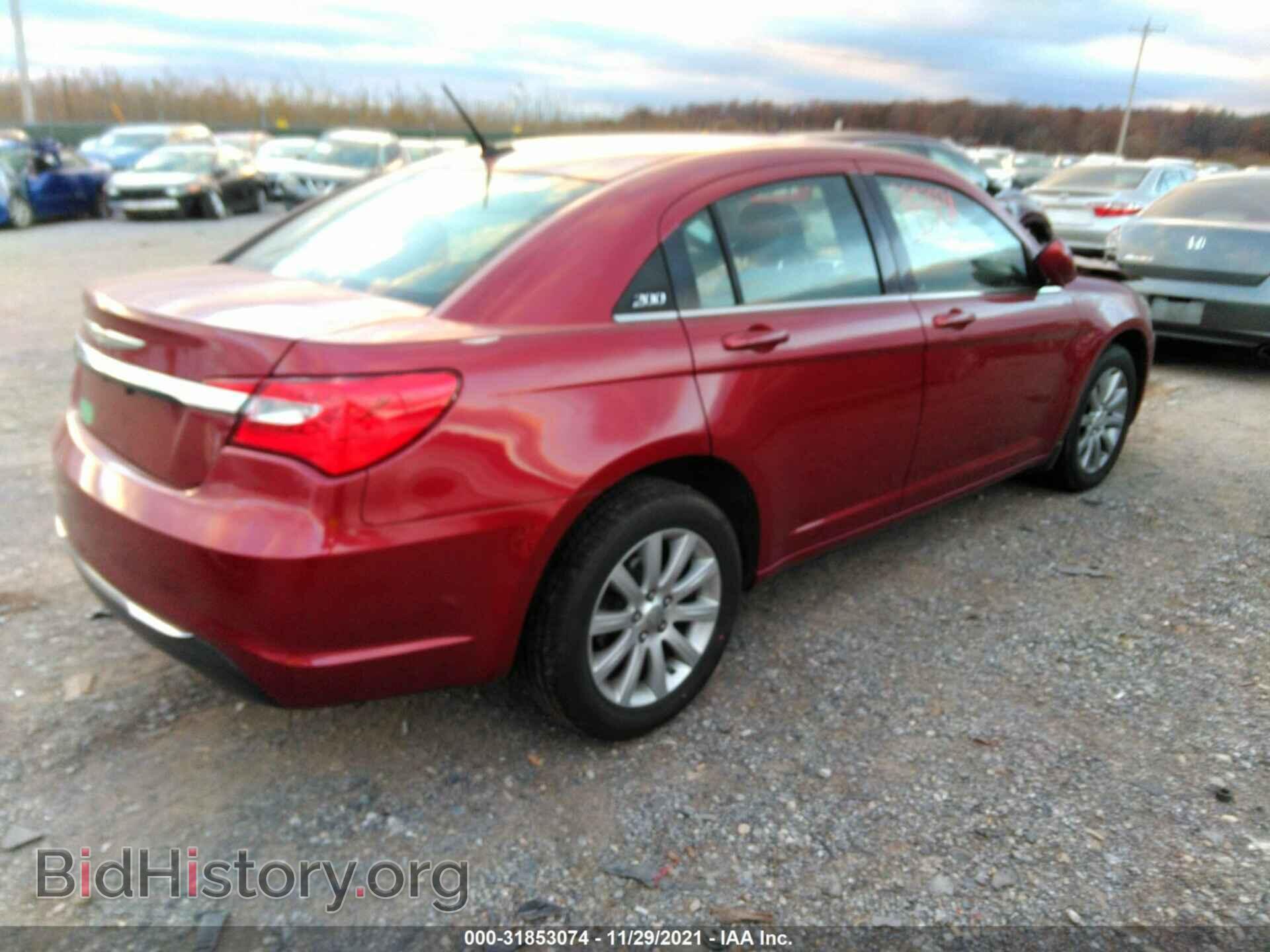 2013 CHRYSLER 200 - VIN: 1C3CCBBB9DN546839 - Фото 4