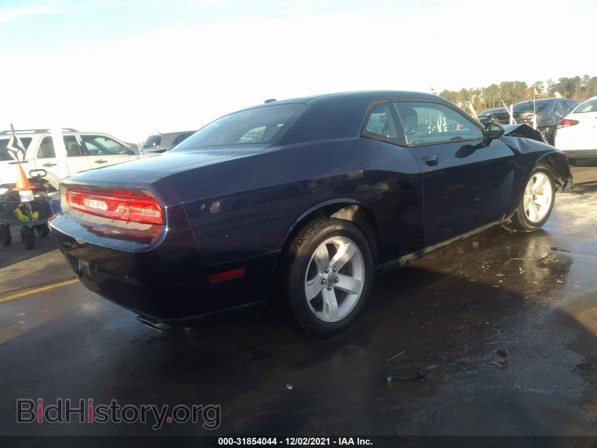 2014 DODGE CHALLENGER - VIN: 2C3CDYAG1EH261852 - Фото 4