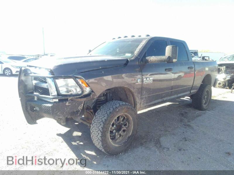 2018 RAM 2500 (VIN 3C6UR5CL8JG381756) — фото 2 из 15