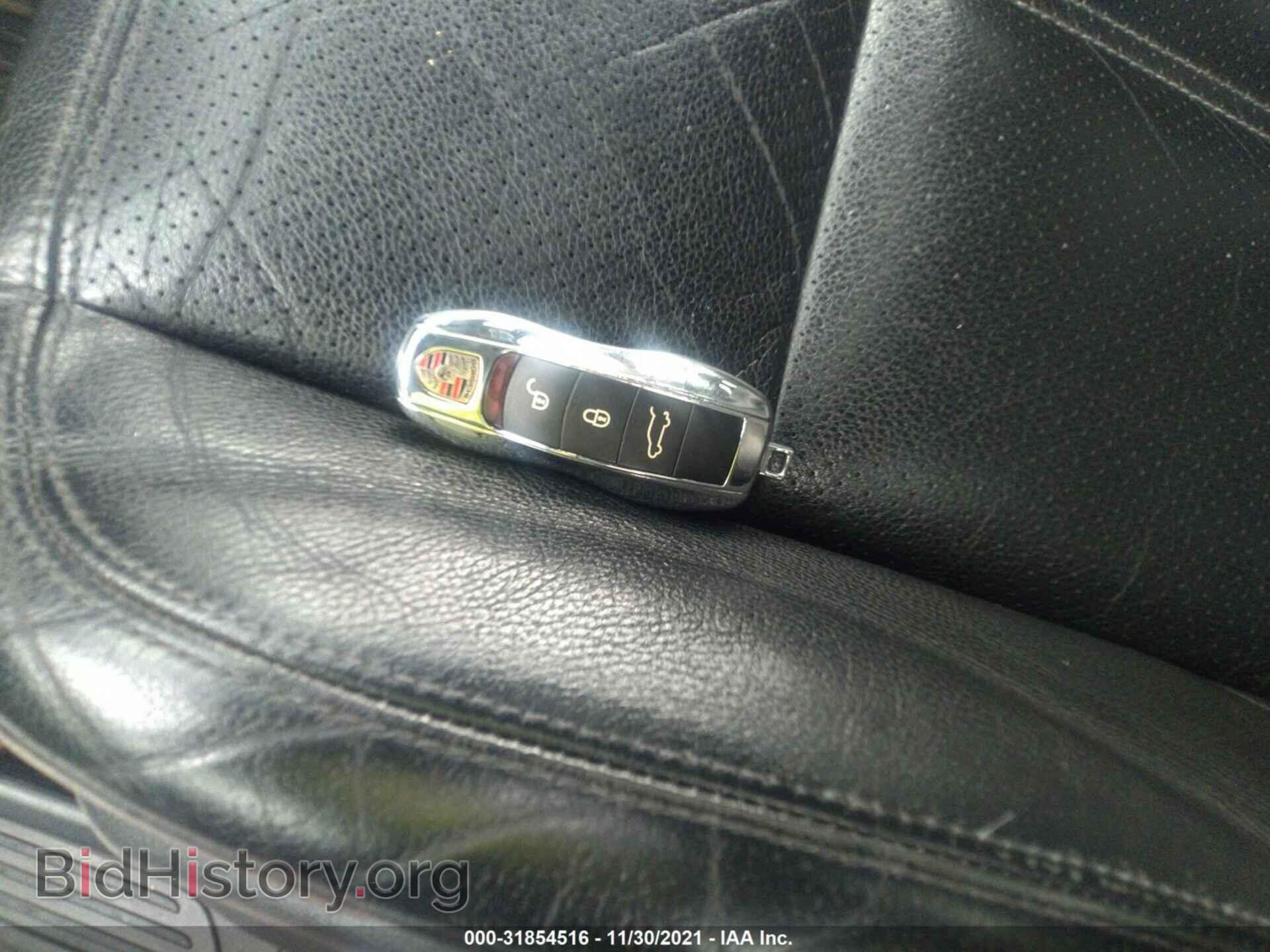 2011 PORSCHE CAYENNE - VIN: WP1AA2A27BLA00221 - Photo 11