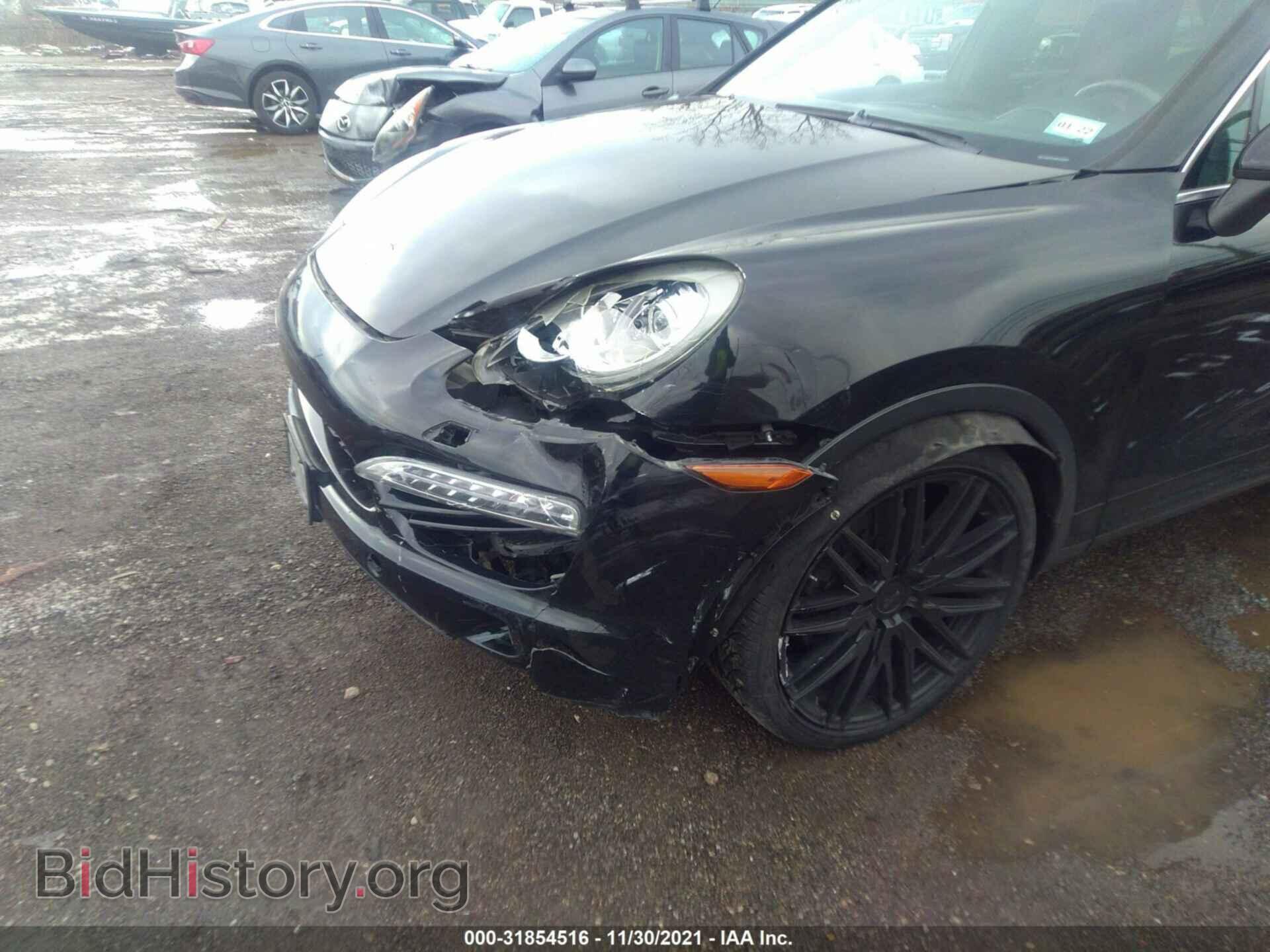 2011 PORSCHE CAYENNE - VIN: WP1AA2A27BLA00221 - Photo 6