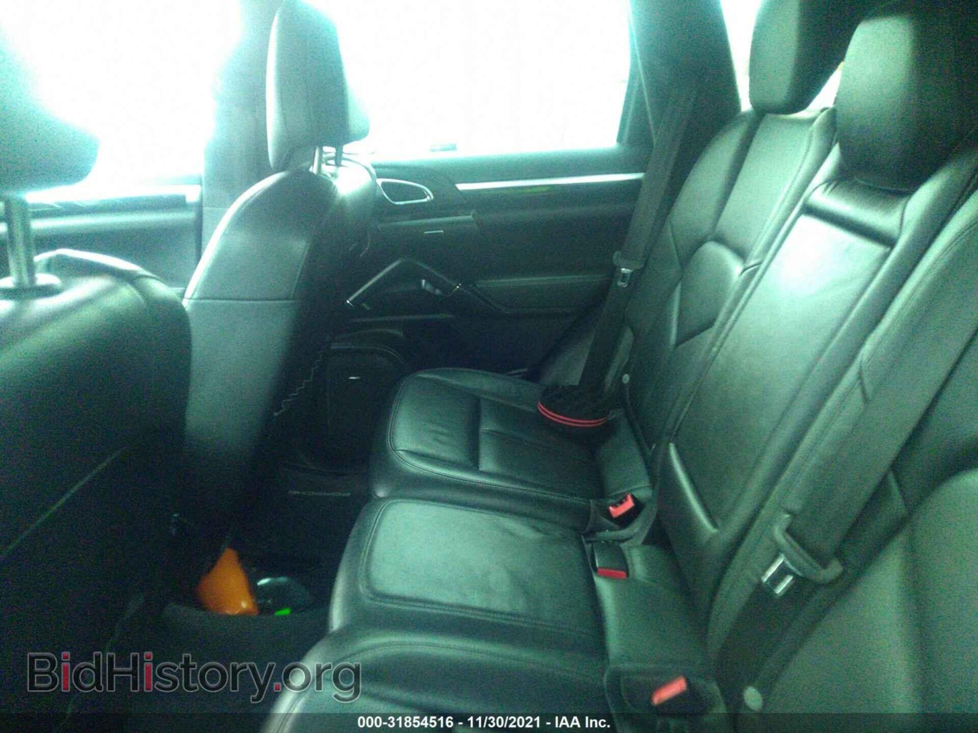2011 PORSCHE CAYENNE - VIN: WP1AA2A27BLA00221 - Photo 8