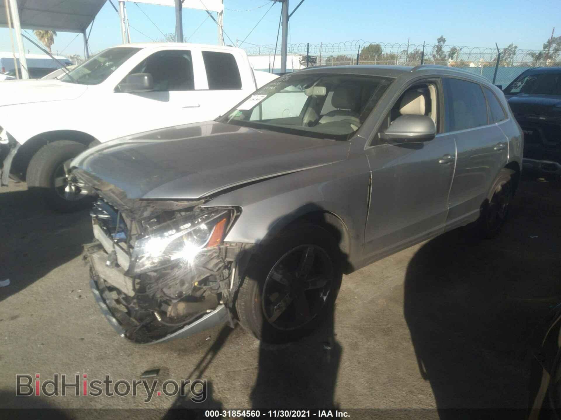 2011 AUDI Q5 - VIN: WA1LFAFP6BA063603 - Фото 2