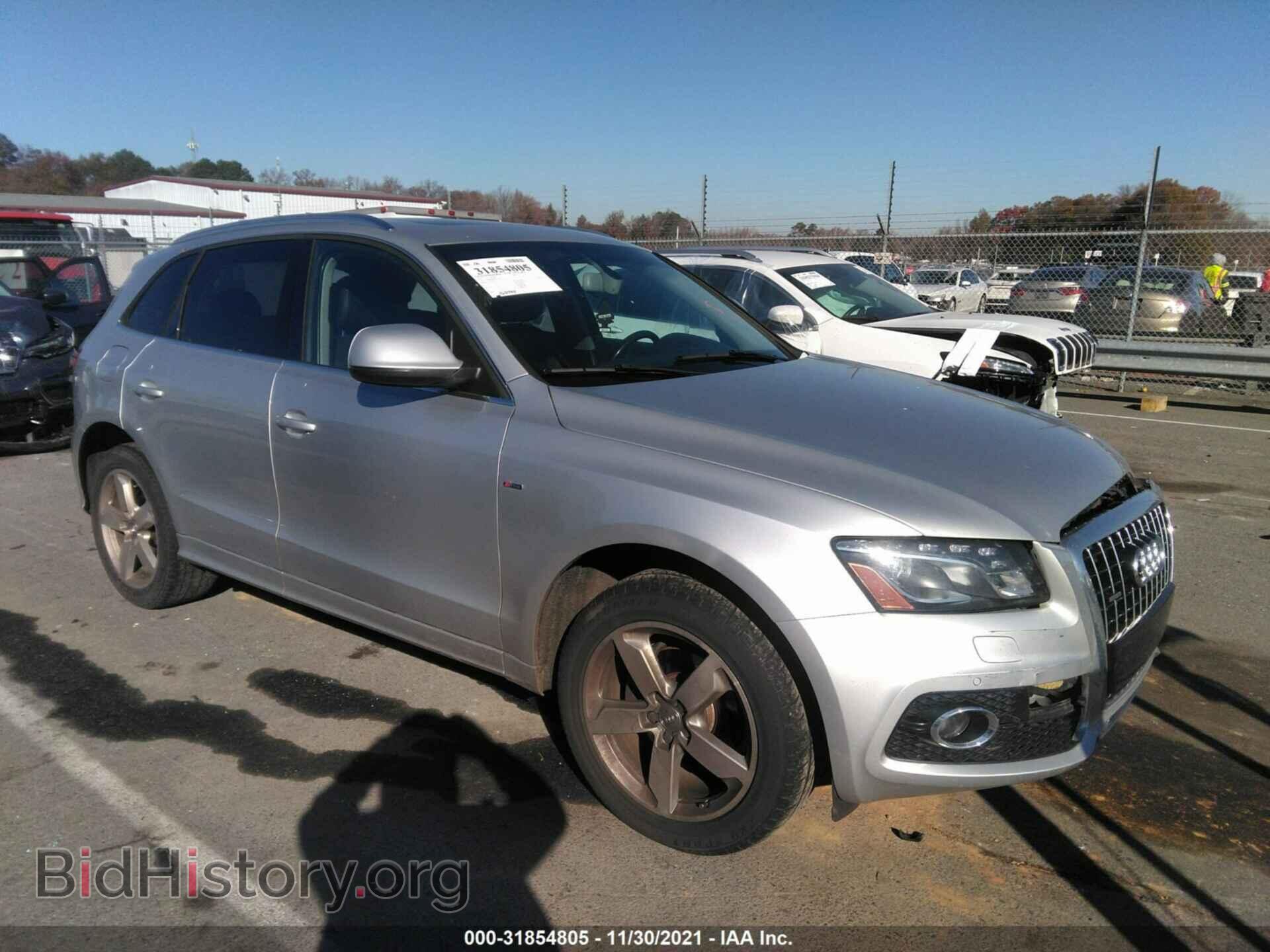 Фотография WA1DKAFP4CA137036 - AUDI Q5 2012