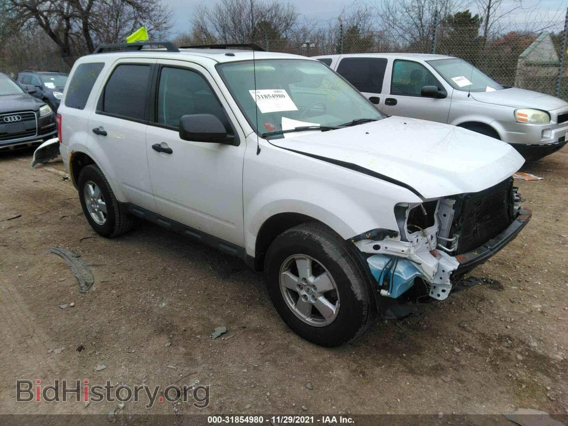 Photo 1FMCU0D75CKA20810 - FORD ESCAPE 2012