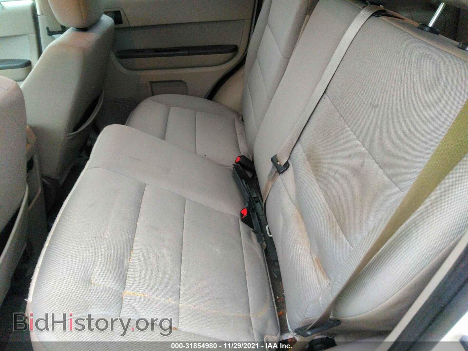 2012 FORD ESCAPE - VIN: 1FMCU0D75CKA20810 - Photo 8