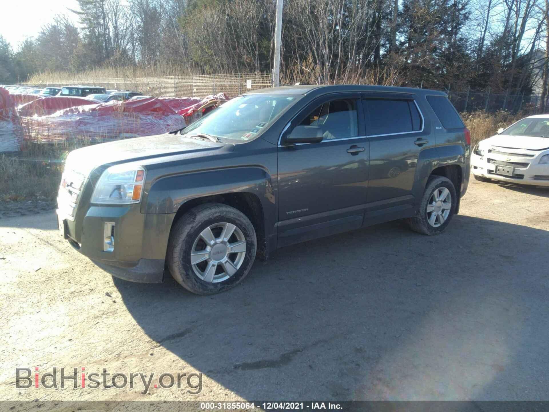 2013 GMC TERRAIN - VIN: 2GKFLREK4D6233316 - Photo 2