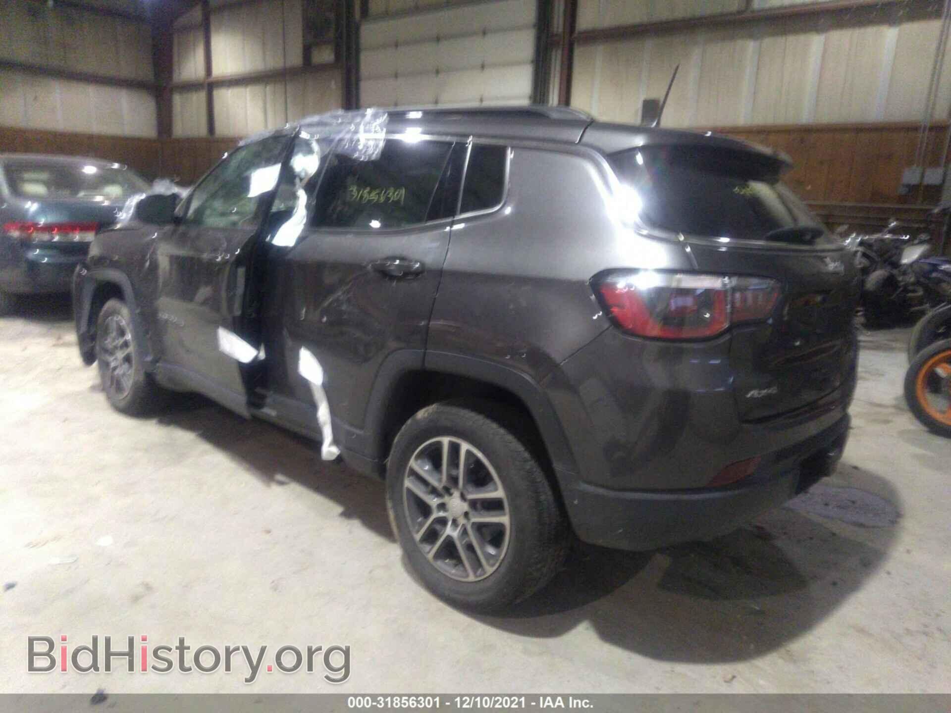 2017 JEEP COMPASS - VIN: 3C4NJDBB3HT636306 - Фото 3