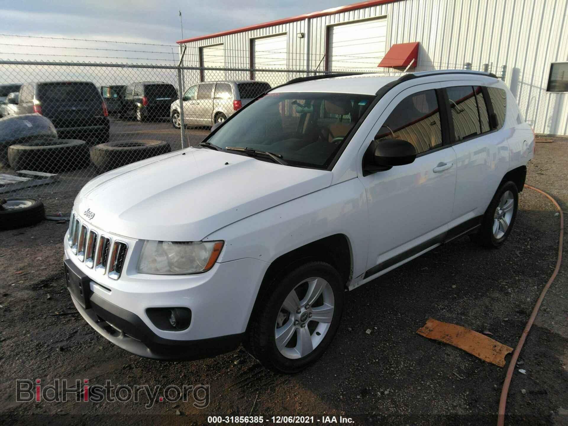 2013 JEEP COMPASS - VIN: 1C4NJCBB1DD146487 - Фото 2