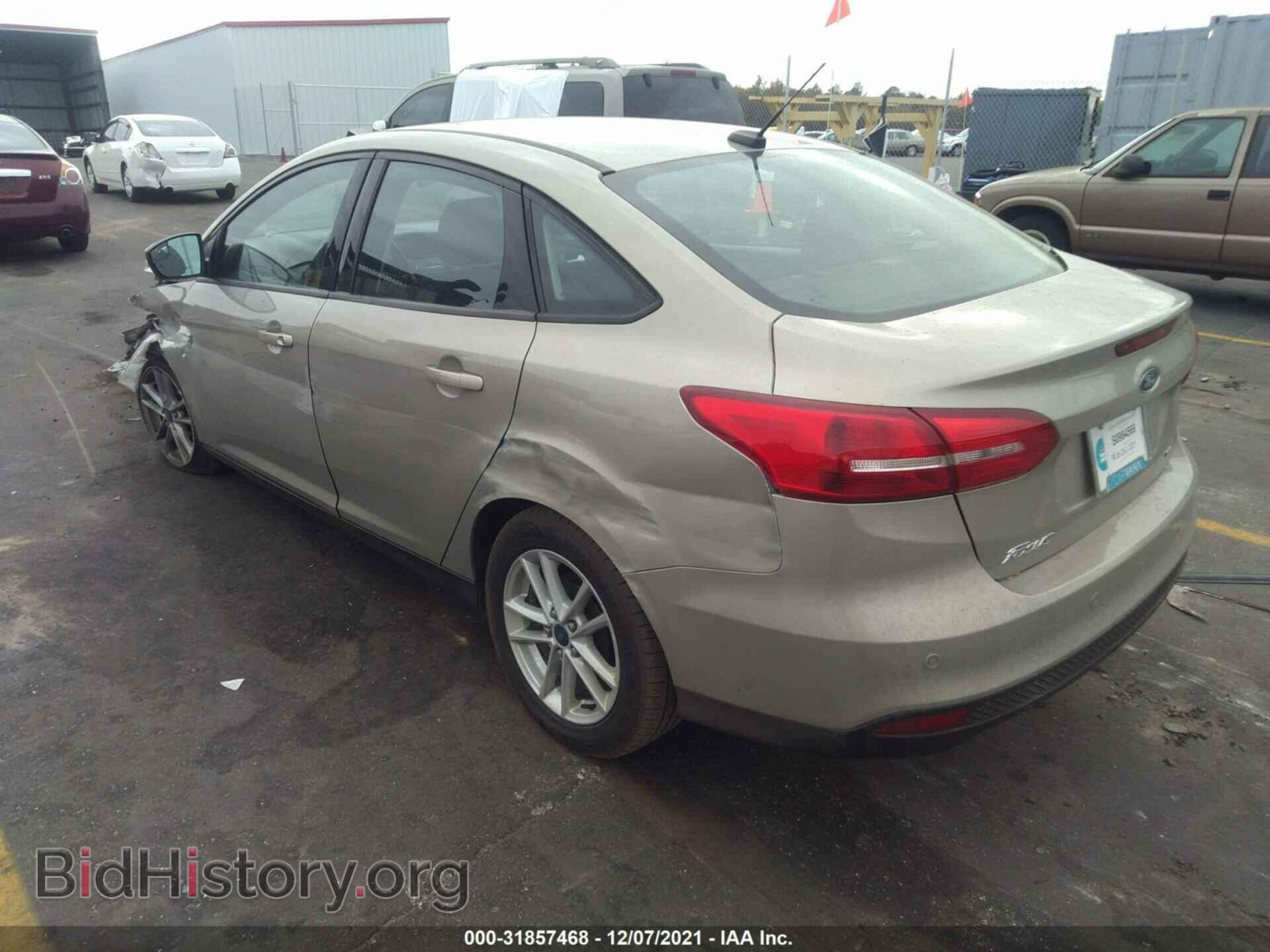 2015 FORD FOCUS - VIN: 1FADP3F28FL209846 - Photo 3