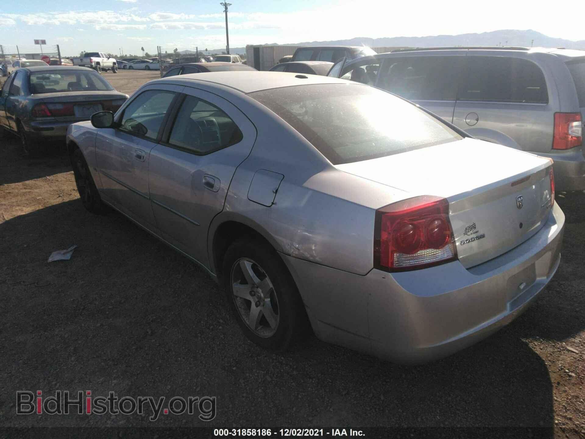 2010 DODGE CHARGER - VIN: 2B3CA3CV0AH226914 - Фото 3
