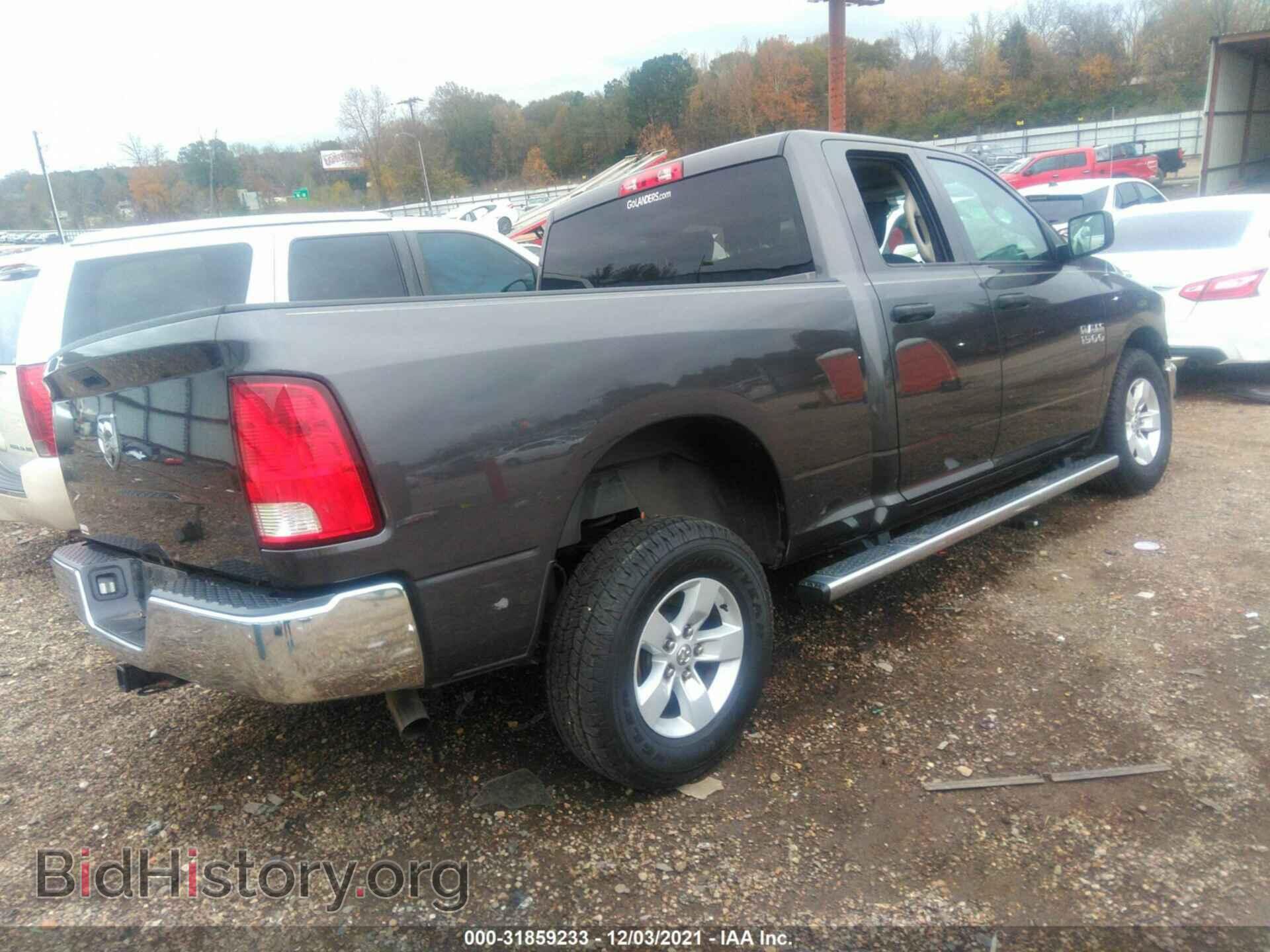 2018 RAM 1500 - VIN: 1C6RR6FG5JS349950 - Фото 4