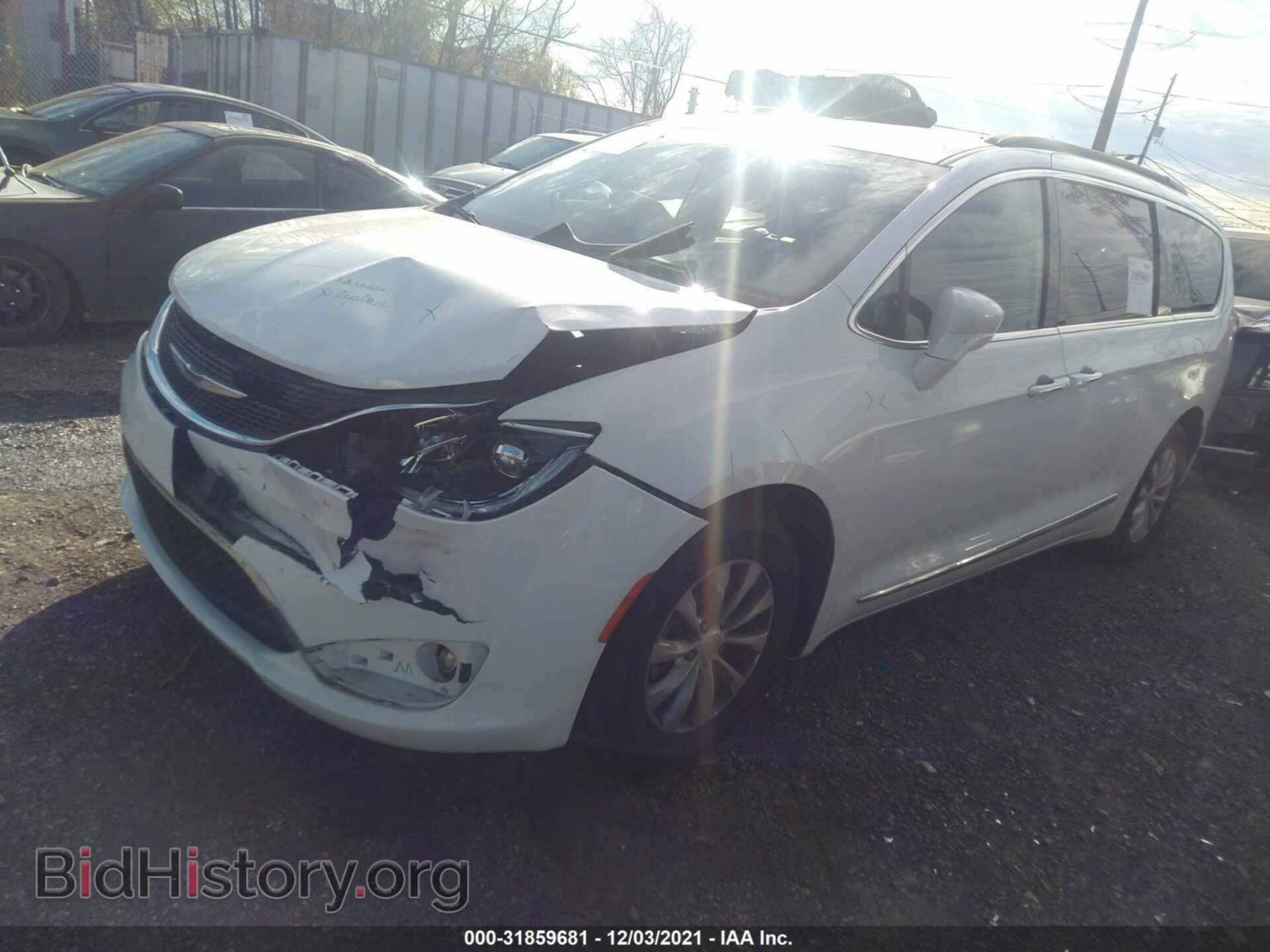 2017 CHRYSLER PACIFICA - VIN: 2C4RC1BG2HR743632 - Фото 2