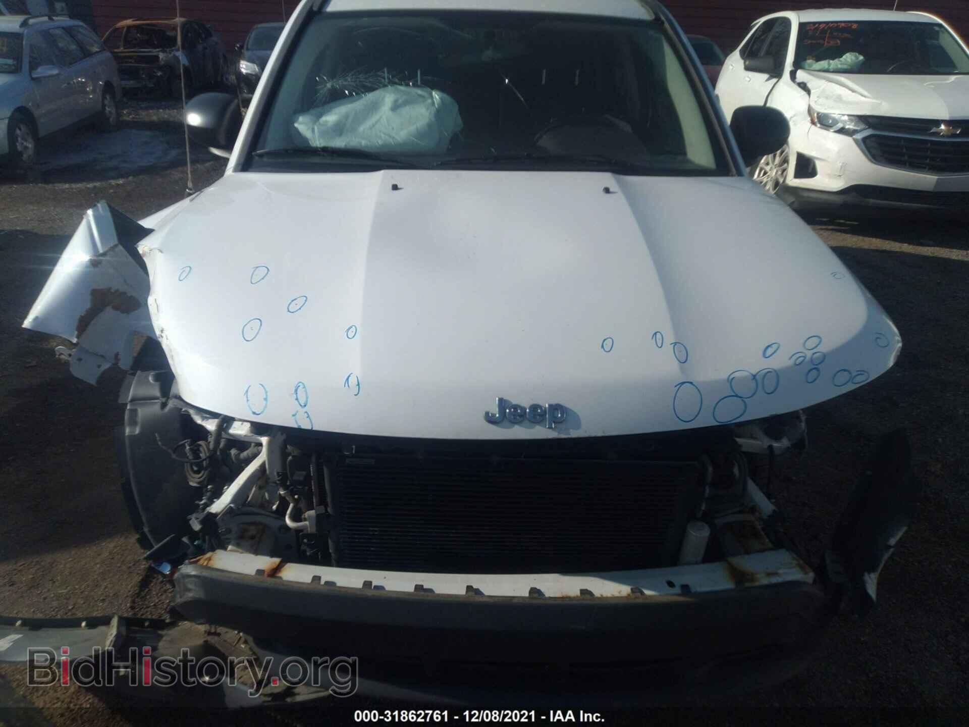 2012 JEEP COMPASS - VIN: 1C4NJDEB8CD577456 - Фото 10