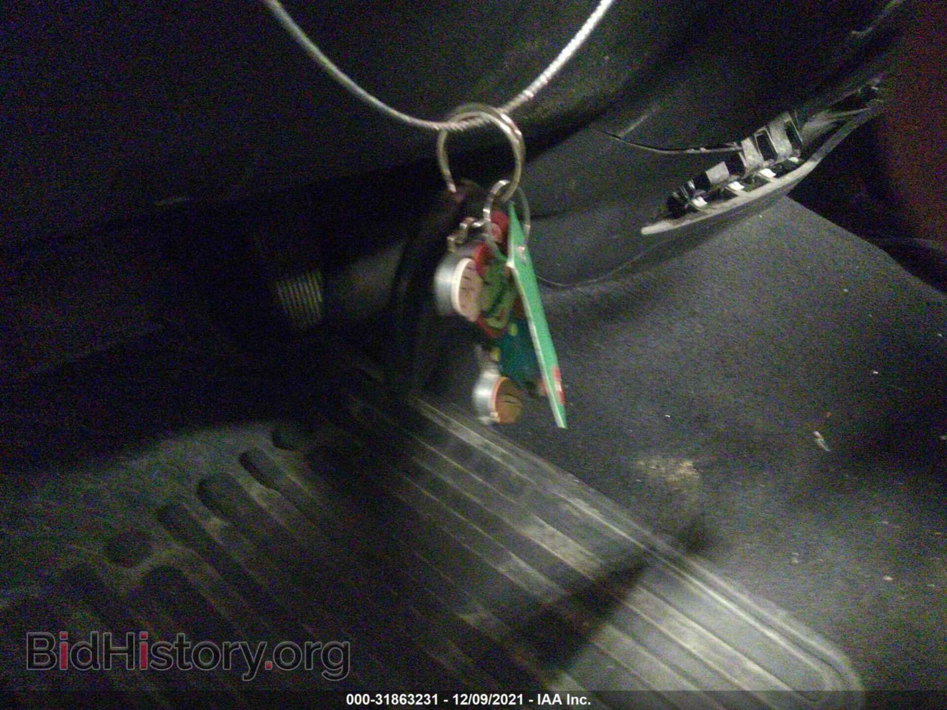 2012 RAM 1500 - VIN: 1C6RD7GP5CS127673 - Photo 11